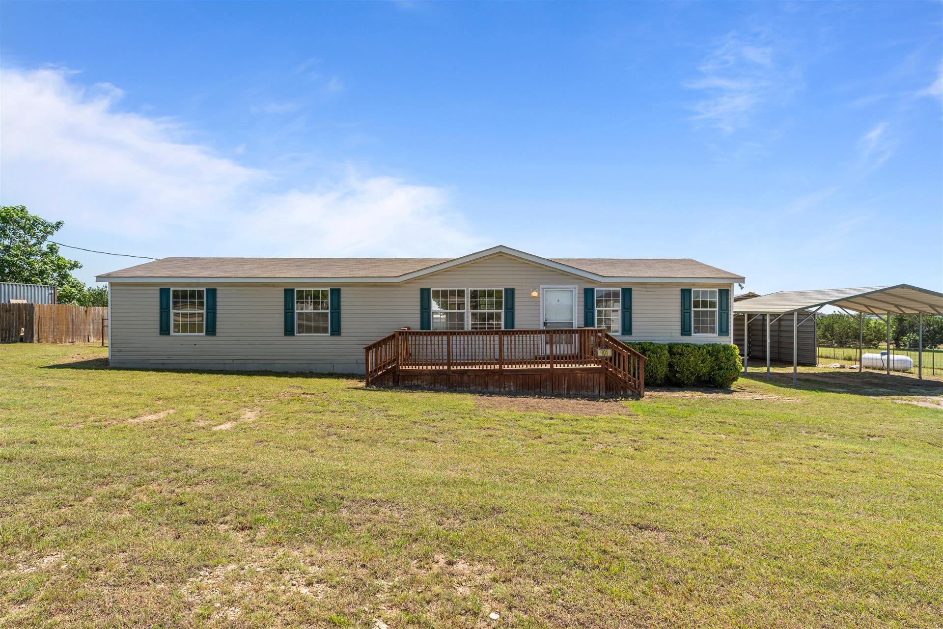 901 Thousand Oaks Trl, Liberty Hill, TX 78642