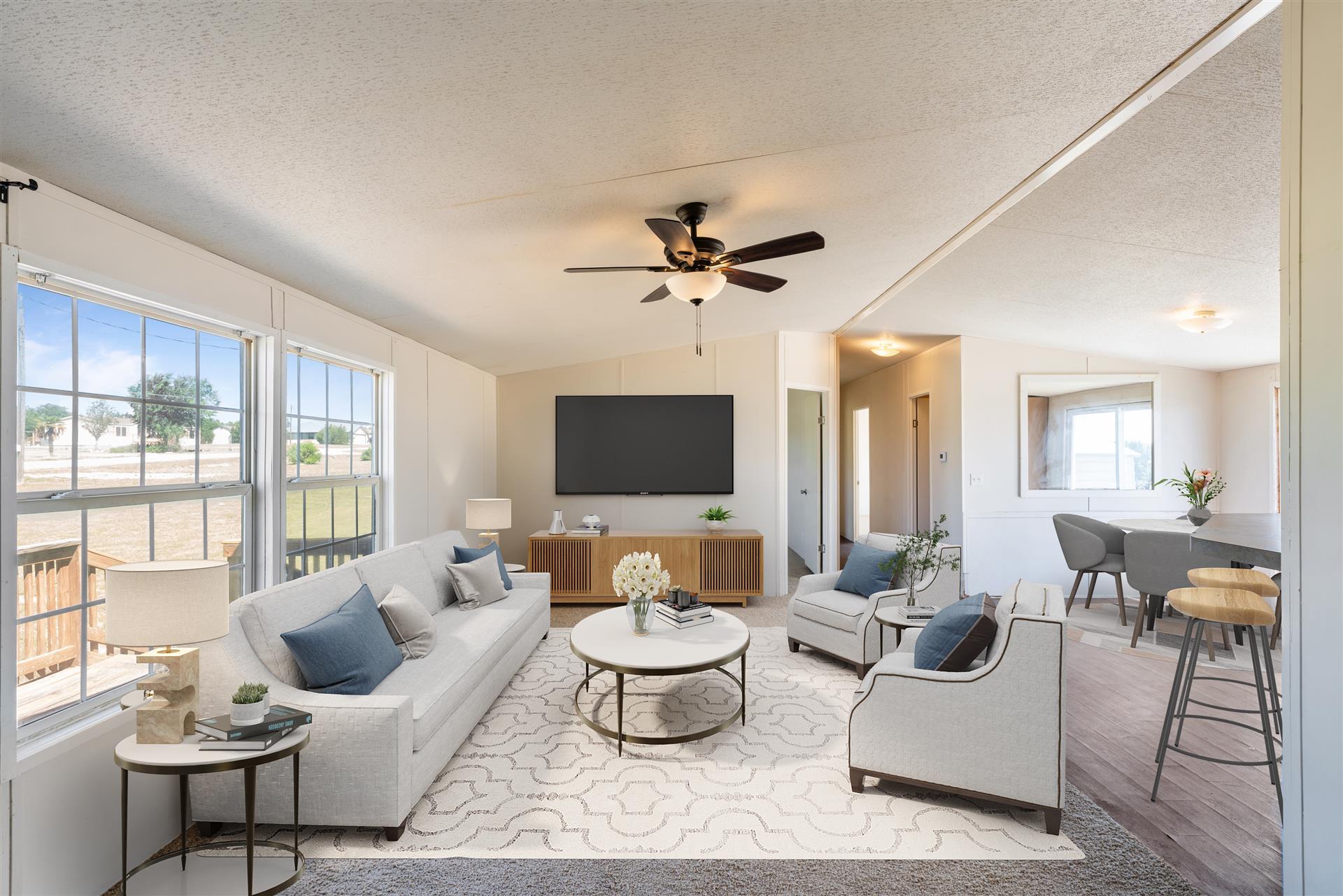 901 Thousand Oaks Trl, Liberty Hill, TX 78642