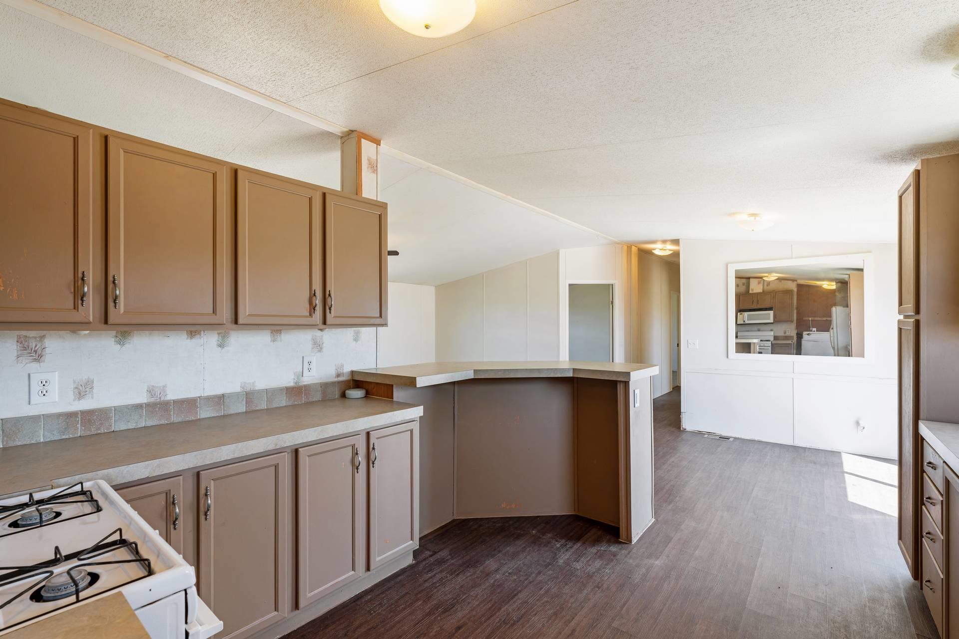 901 Thousand Oaks Trl, Liberty Hill, TX 78642