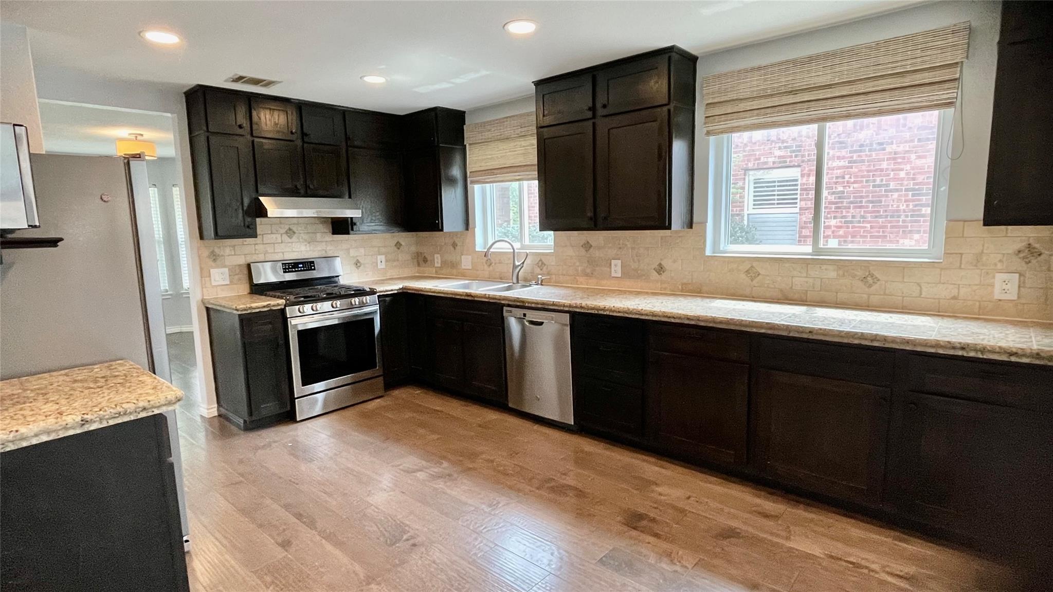 2605 Oakwood Glen Dr, Cedar Park, TX 78613