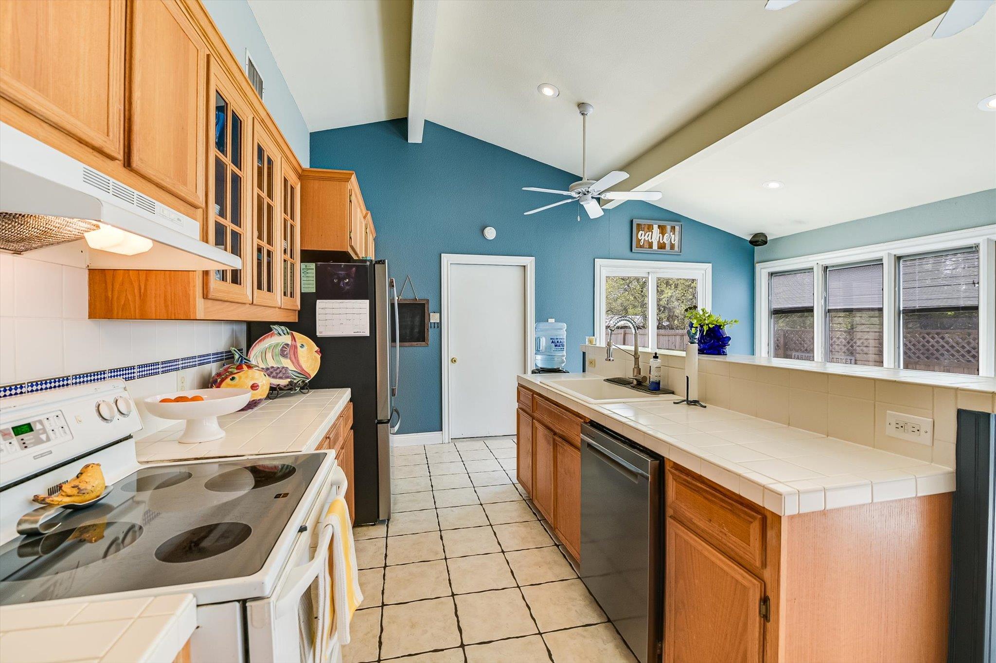 17009 E Darleen Dr # 2, Leander, TX 78641