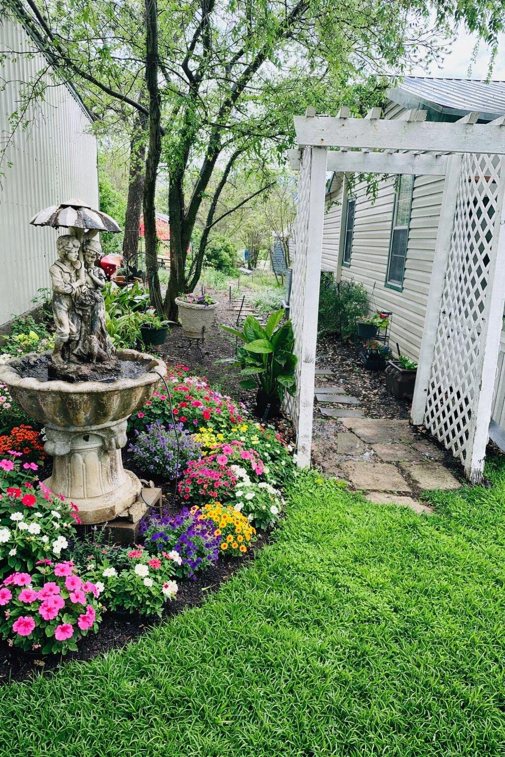 17009 E Darleen Dr # 2, Leander, TX 78641