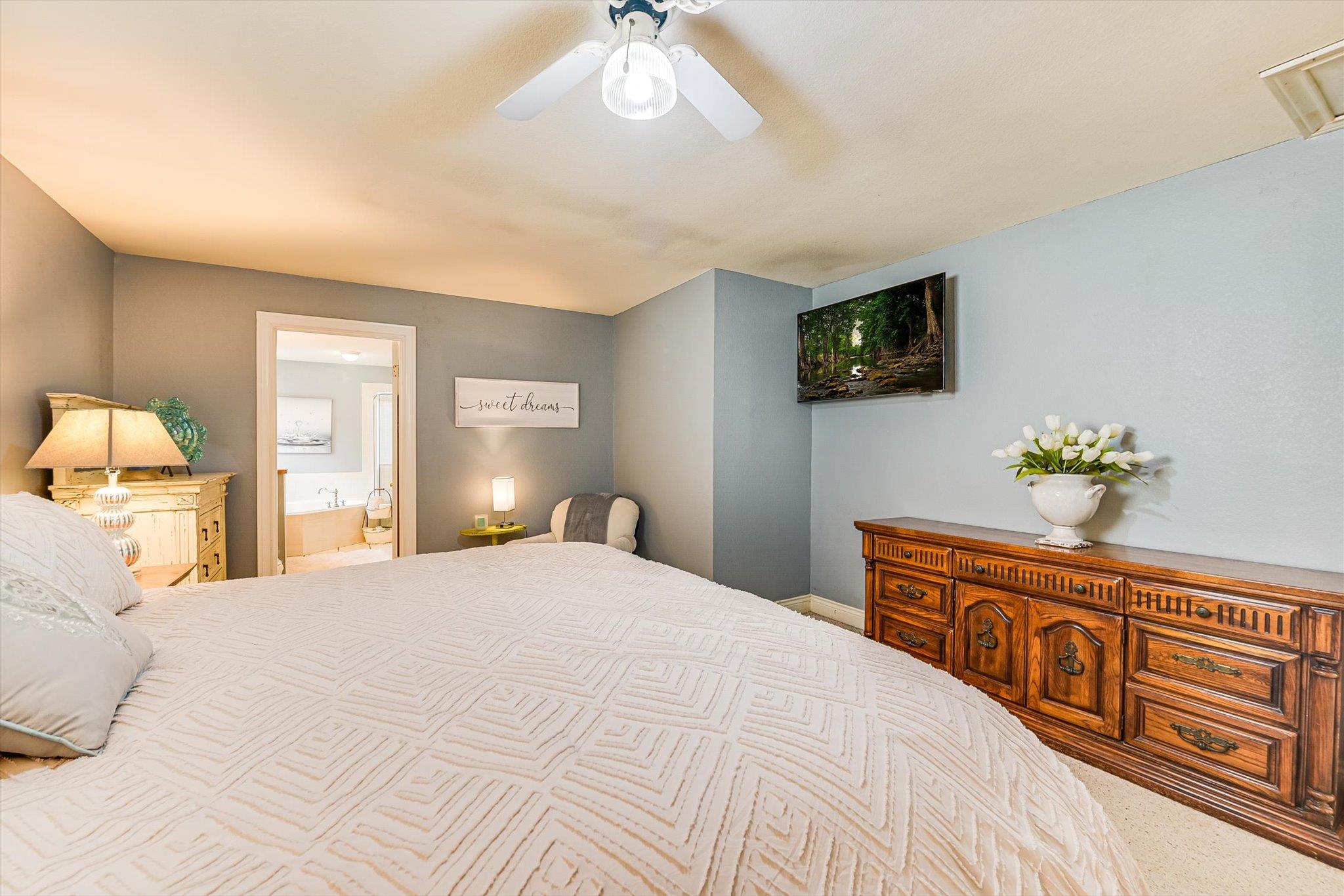 17009 E Darleen Dr # 2, Leander, TX 78641