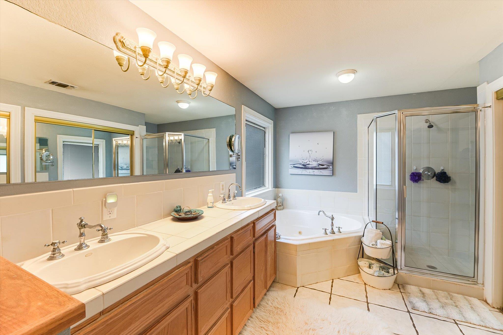 17009 E Darleen Dr # 2, Leander, TX 78641