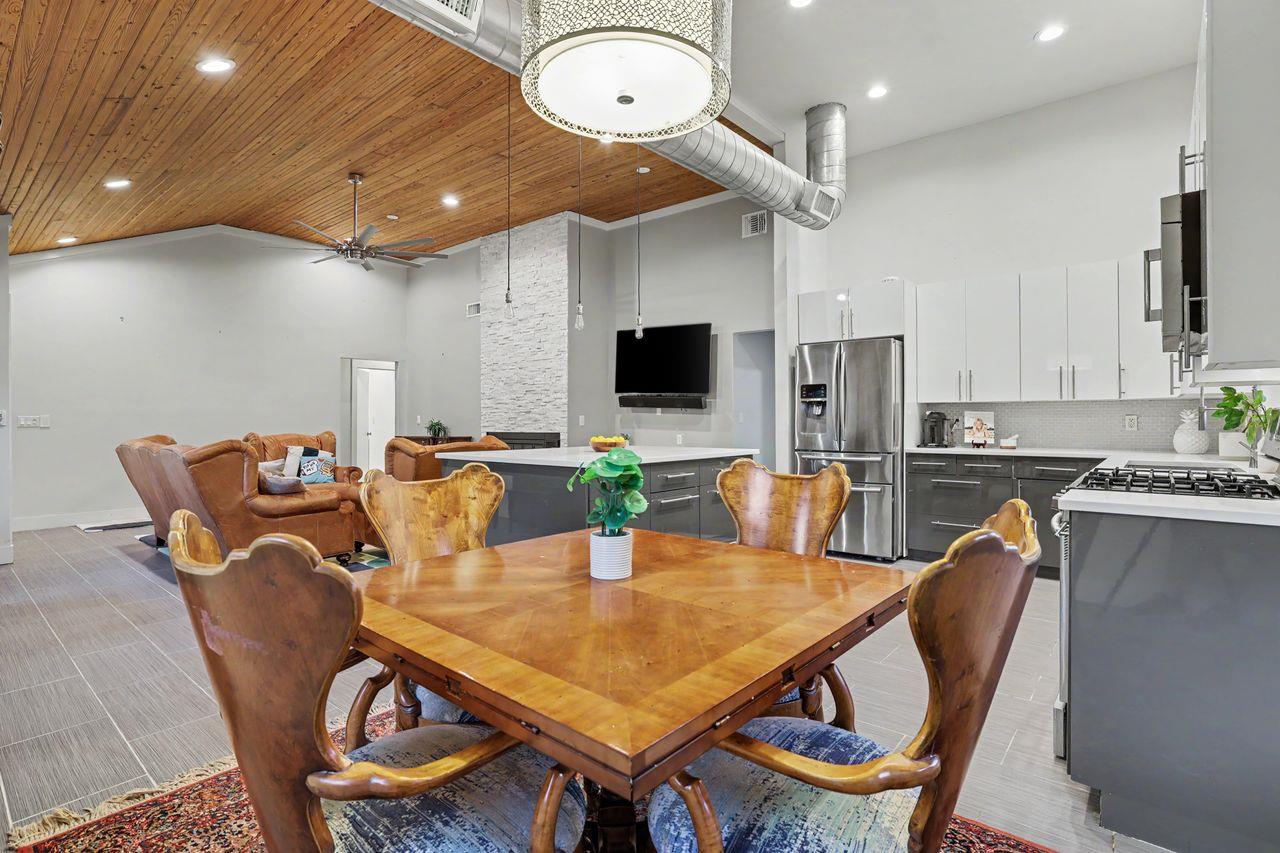 6903 Ardath St, Austin, TX 78757