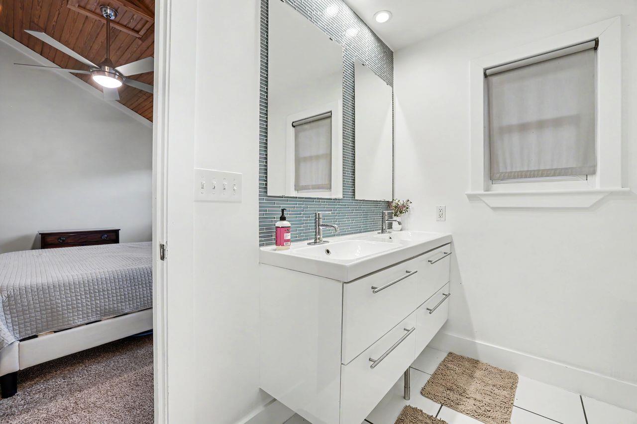 6903 Ardath St, Austin, TX 78757