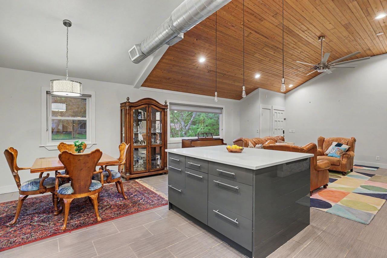 6903 Ardath St, Austin, TX 78757