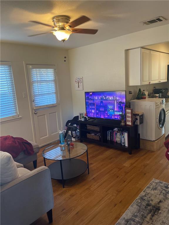 1106 W 22nd St # 3, Austin, TX 78705