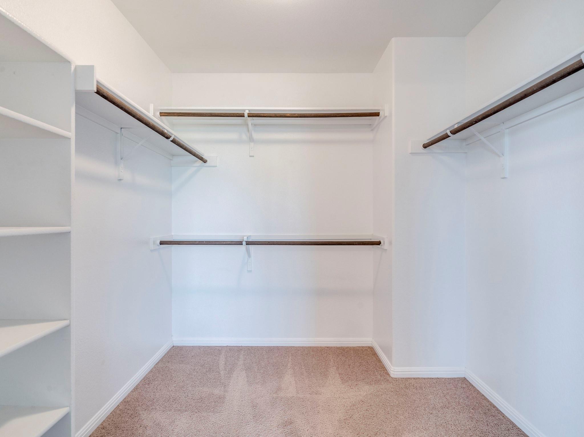 398 Wapiti Rd, Buda, TX 78610