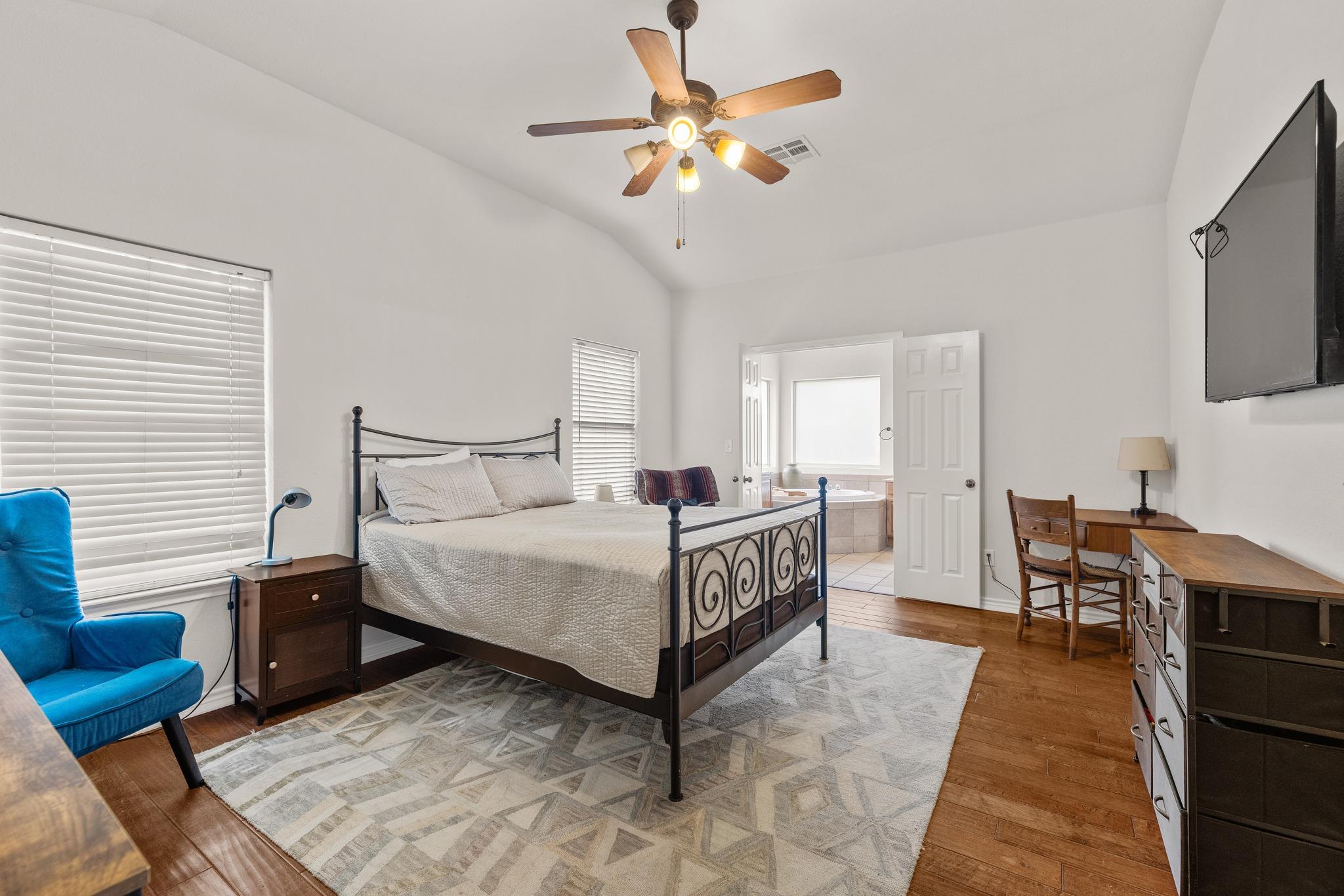 300 River Bluff Cir, Georgetown, TX 78626