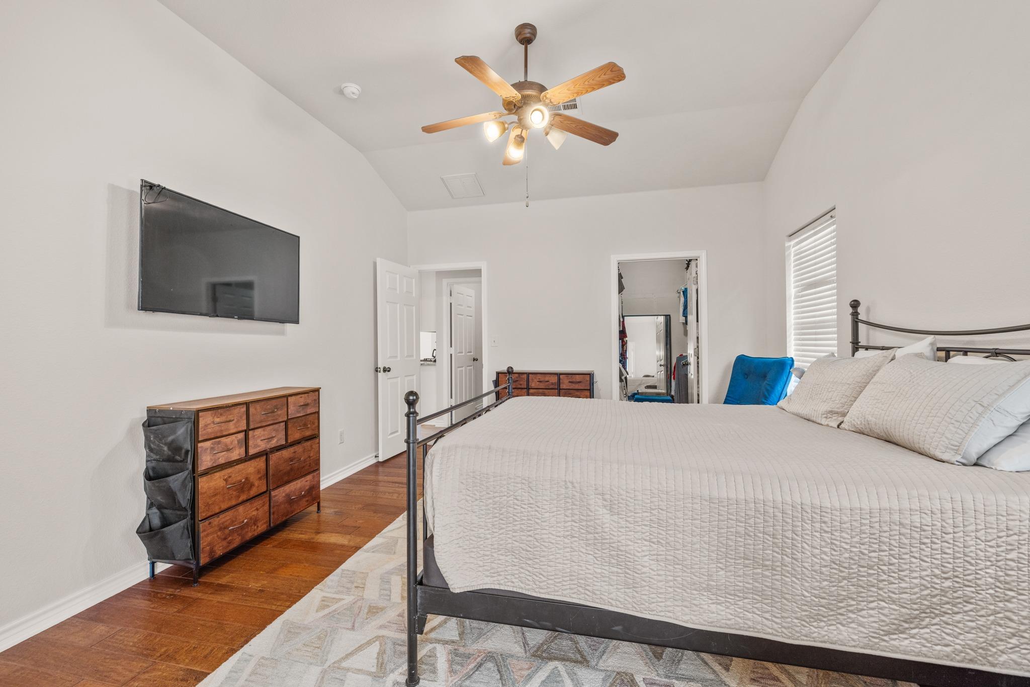 300 River Bluff Cir, Georgetown, TX 78626