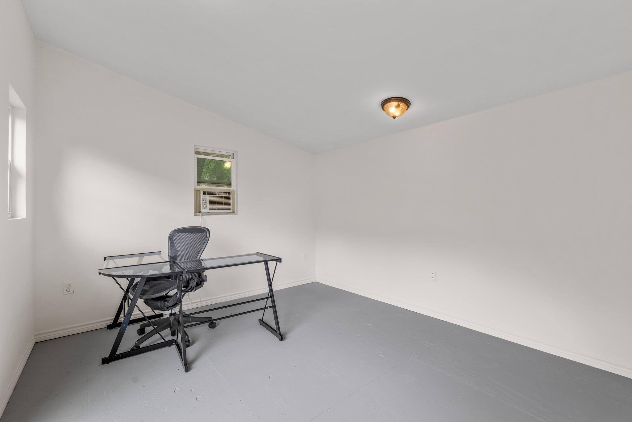 300 River Bluff Cir, Georgetown, TX 78626