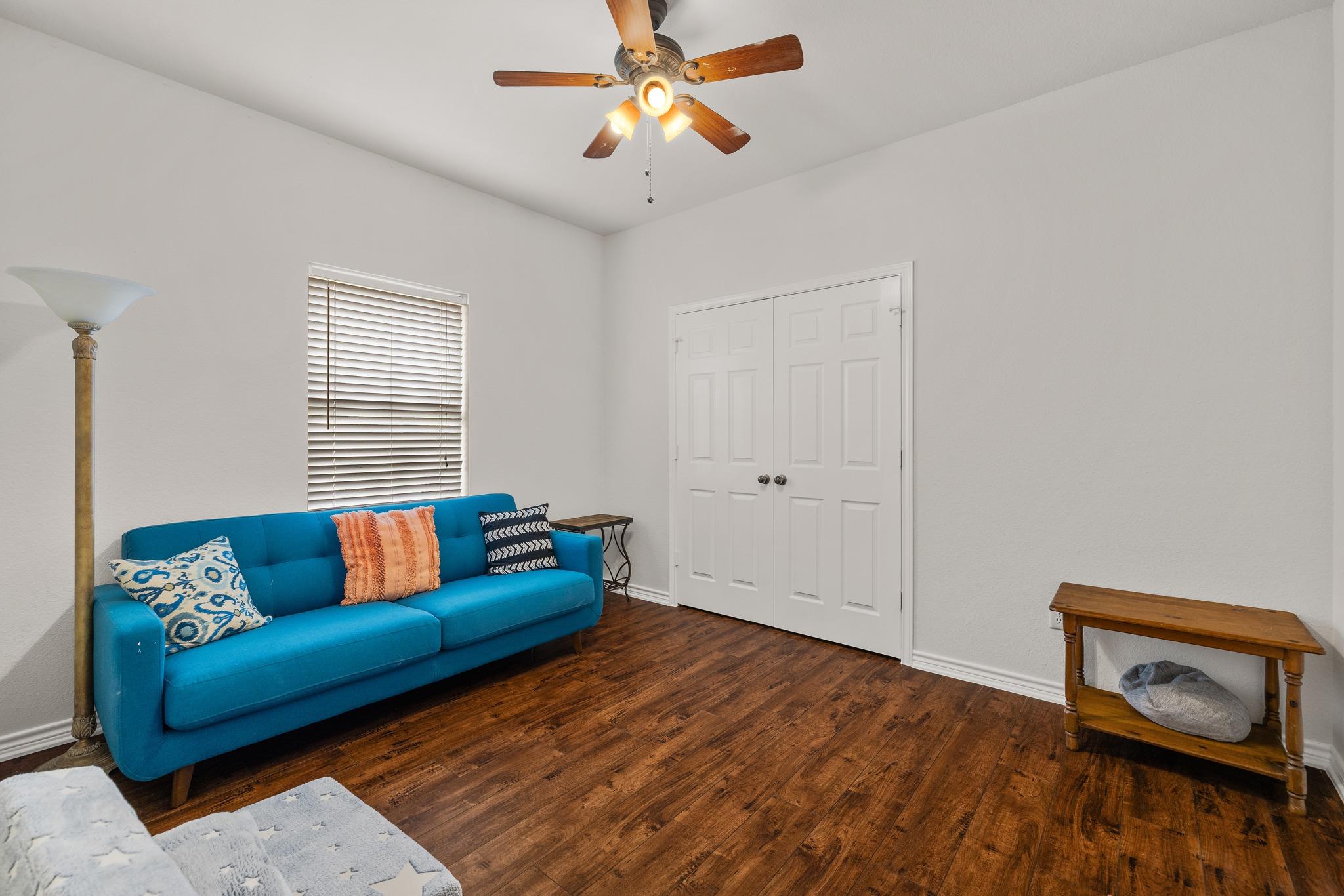 300 River Bluff Cir, Georgetown, TX 78626