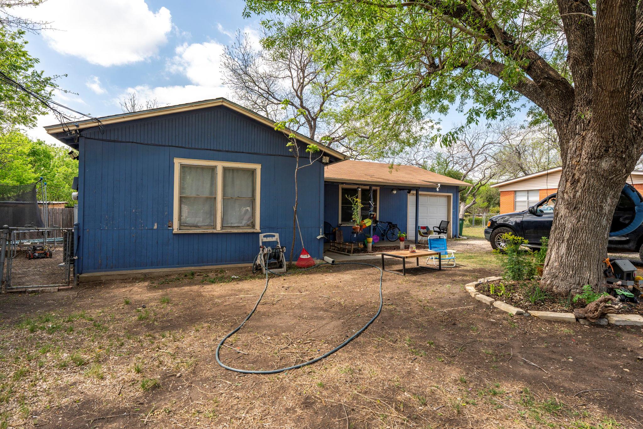 1007 Neans Dr, Austin, TX 78758