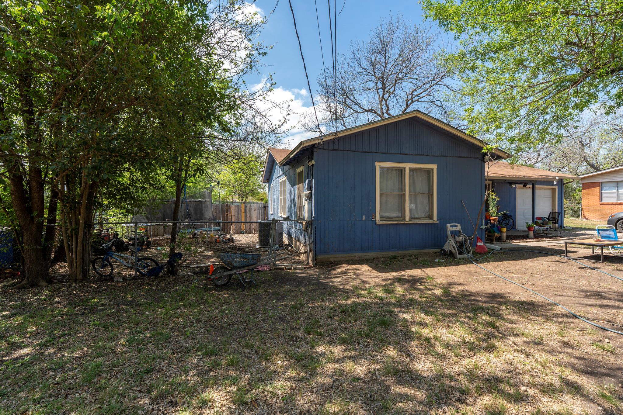 1007 Neans Dr, Austin, TX 78758