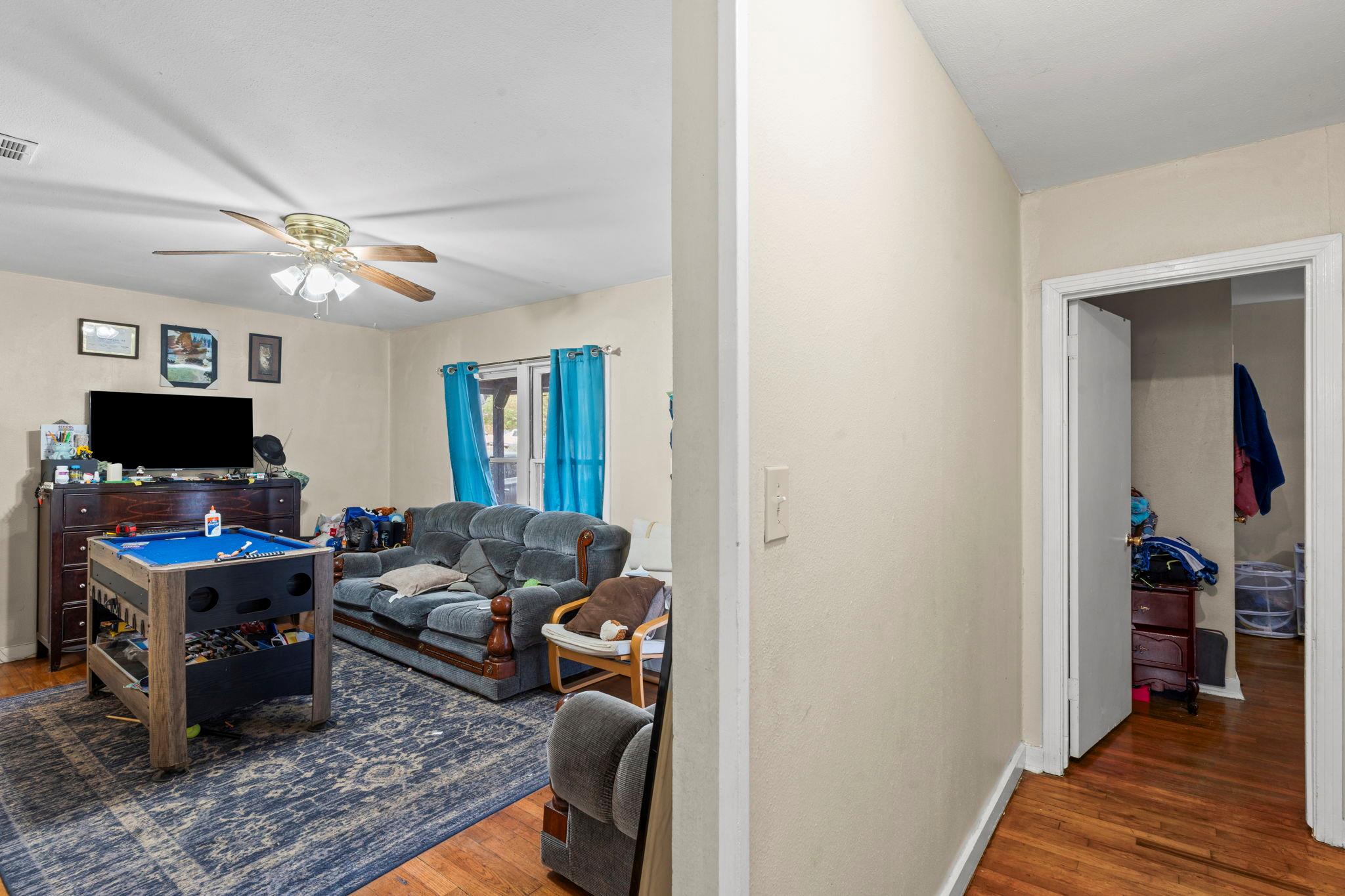 1007 Neans Dr, Austin, TX 78758