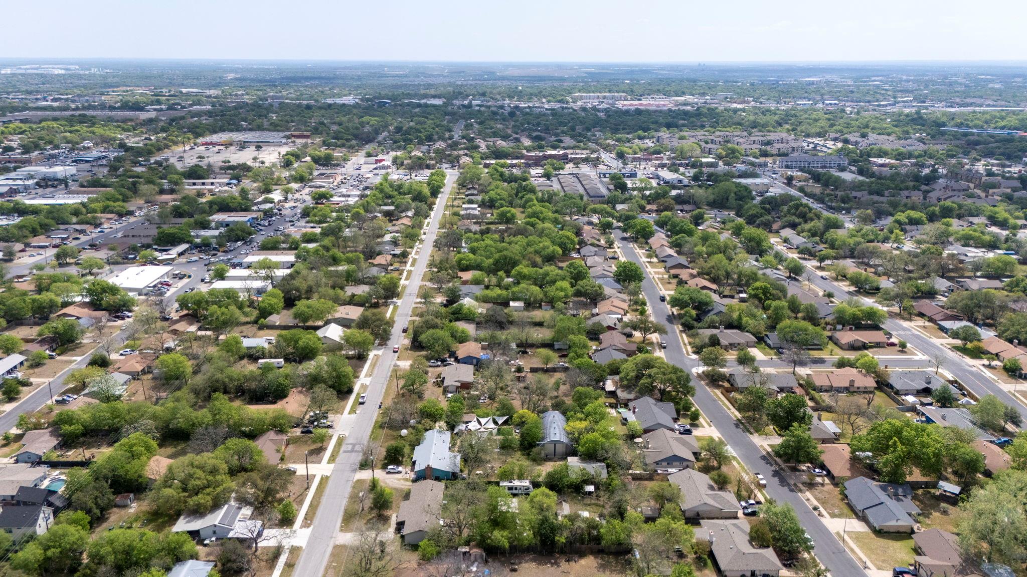 1007 Neans Dr, Austin, TX 78758