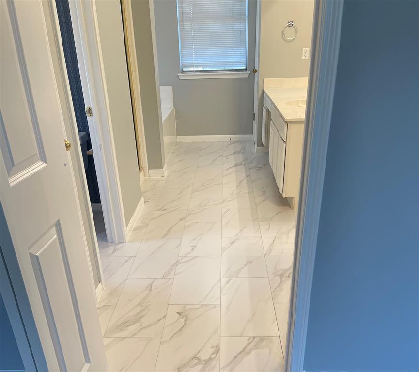 1809 Springwater Dr, Round Rock, TX 78681