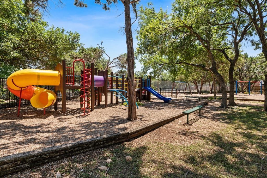 1809 Springwater Dr, Round Rock, TX 78681