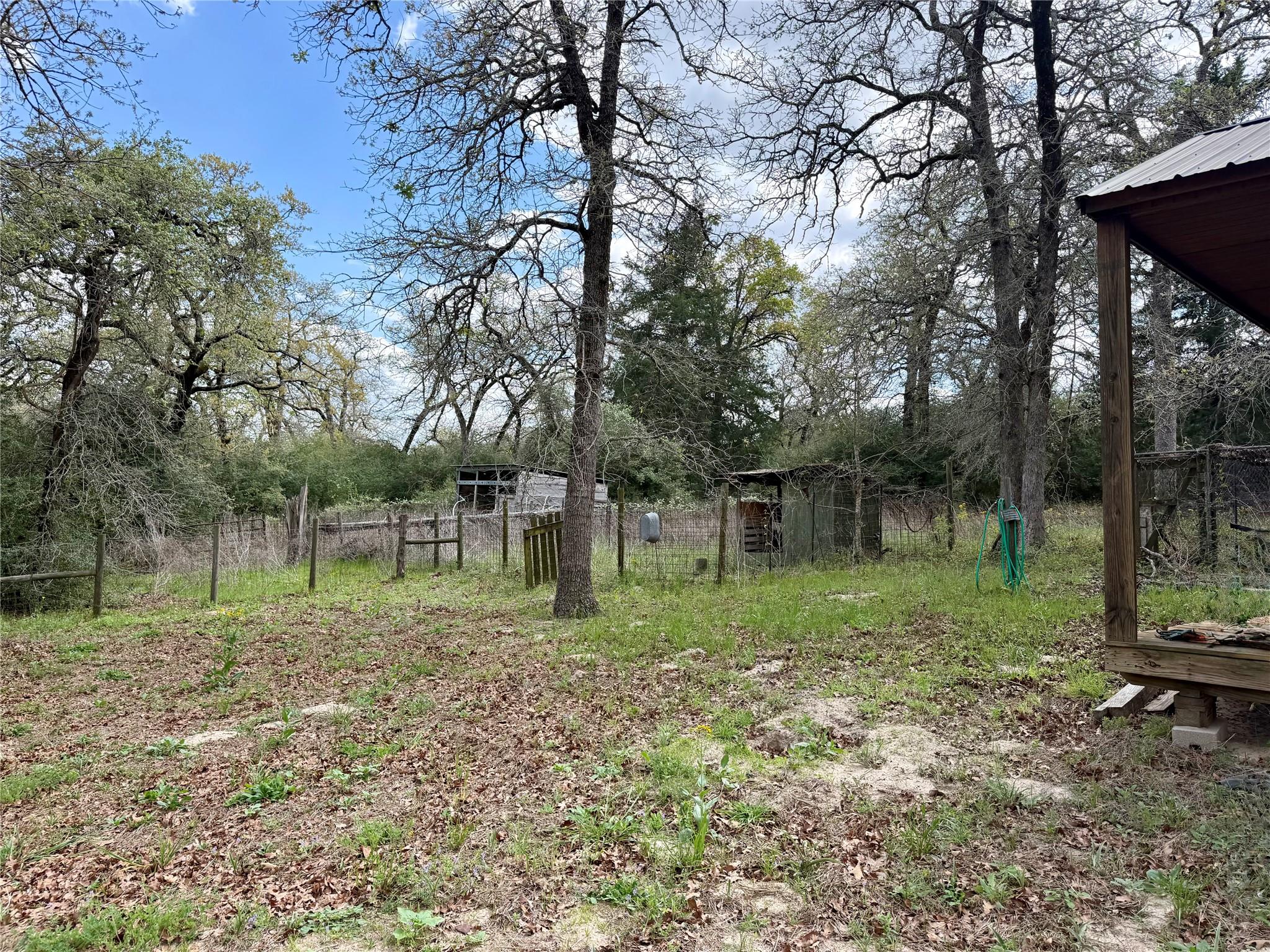 3950 Private Road 2015, Caldwell, TX 77836