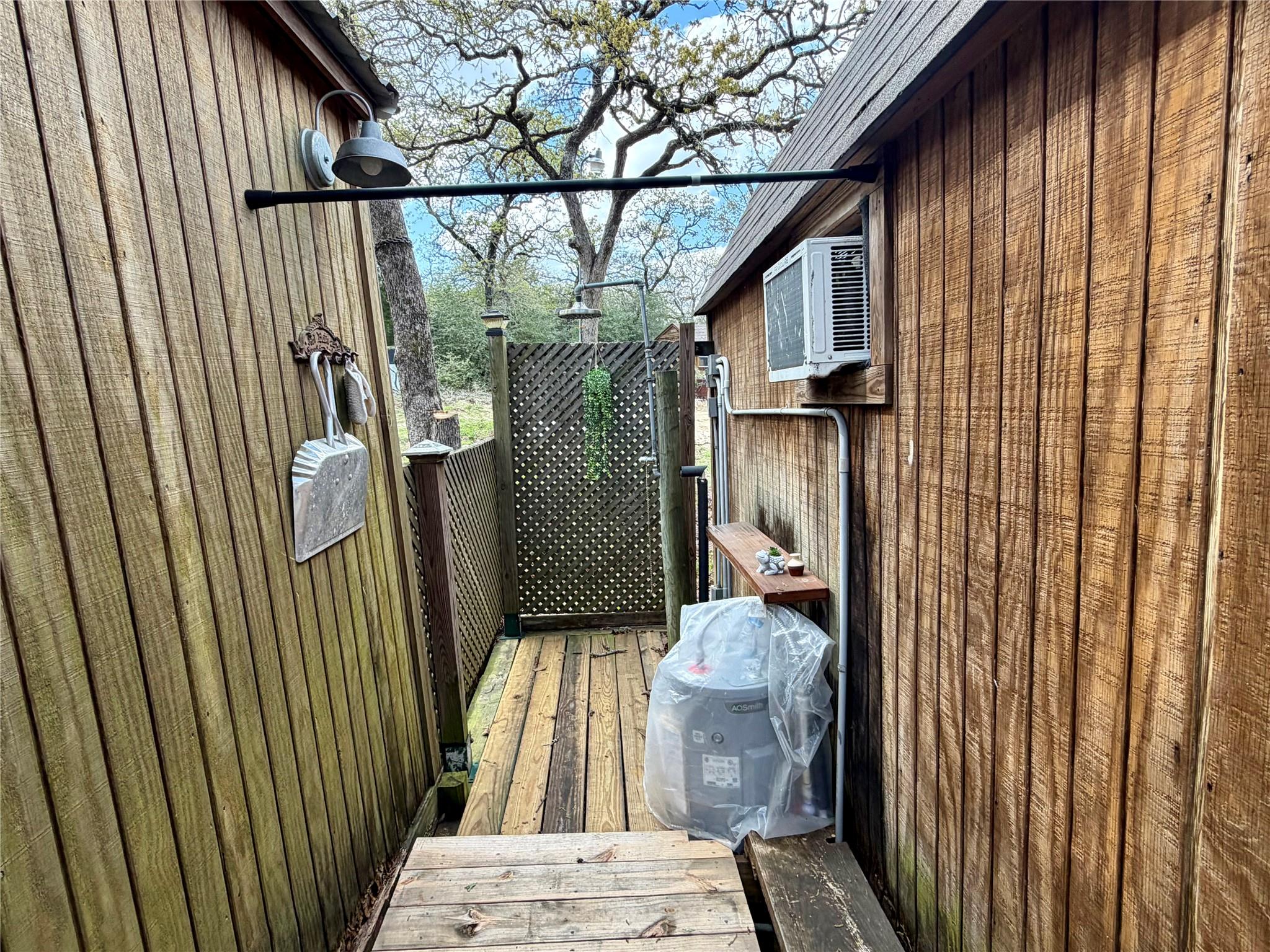 3950 Private Road 2015, Caldwell, TX 77836