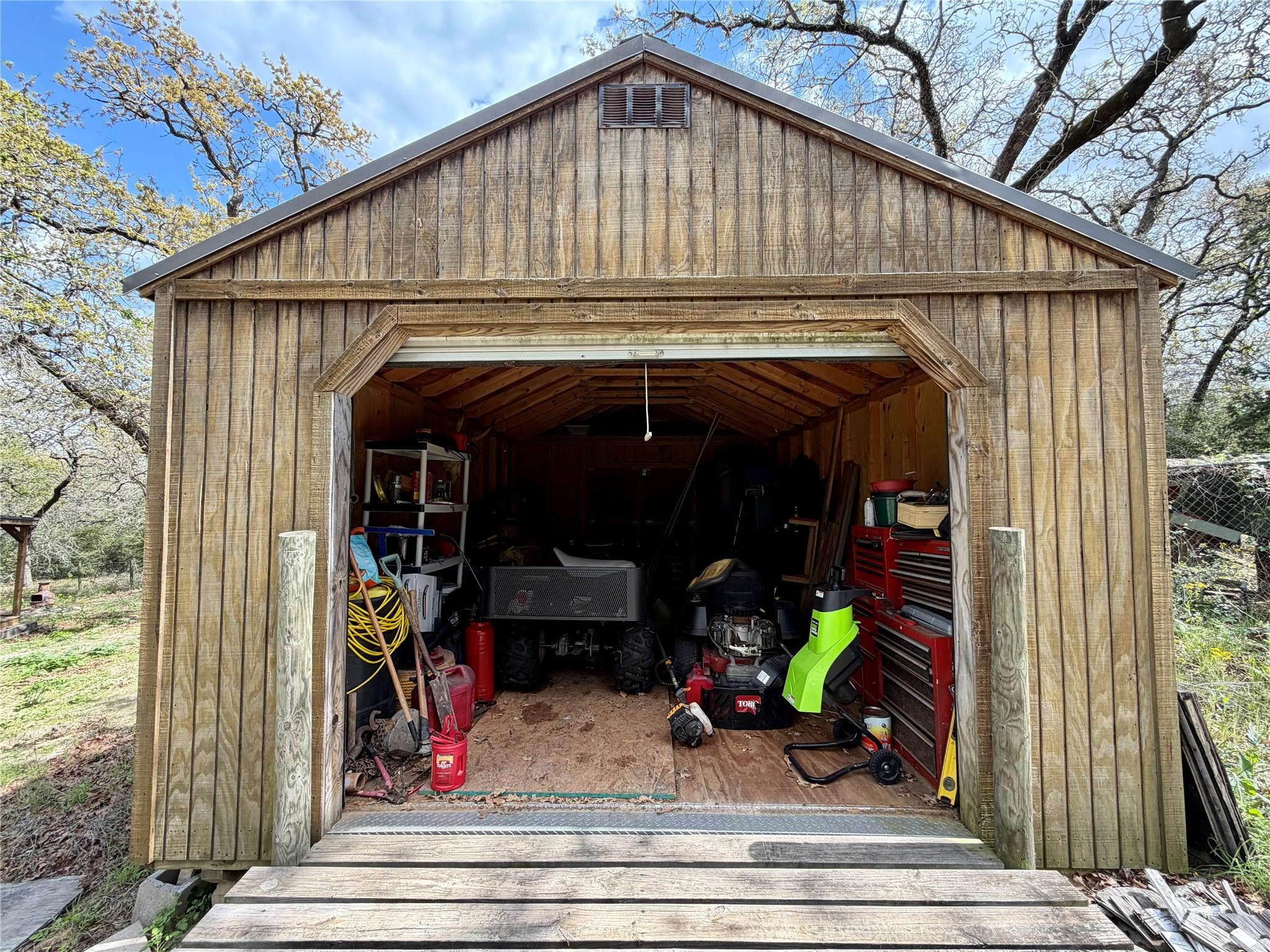 3950 Private Road 2015, Caldwell, TX 77836