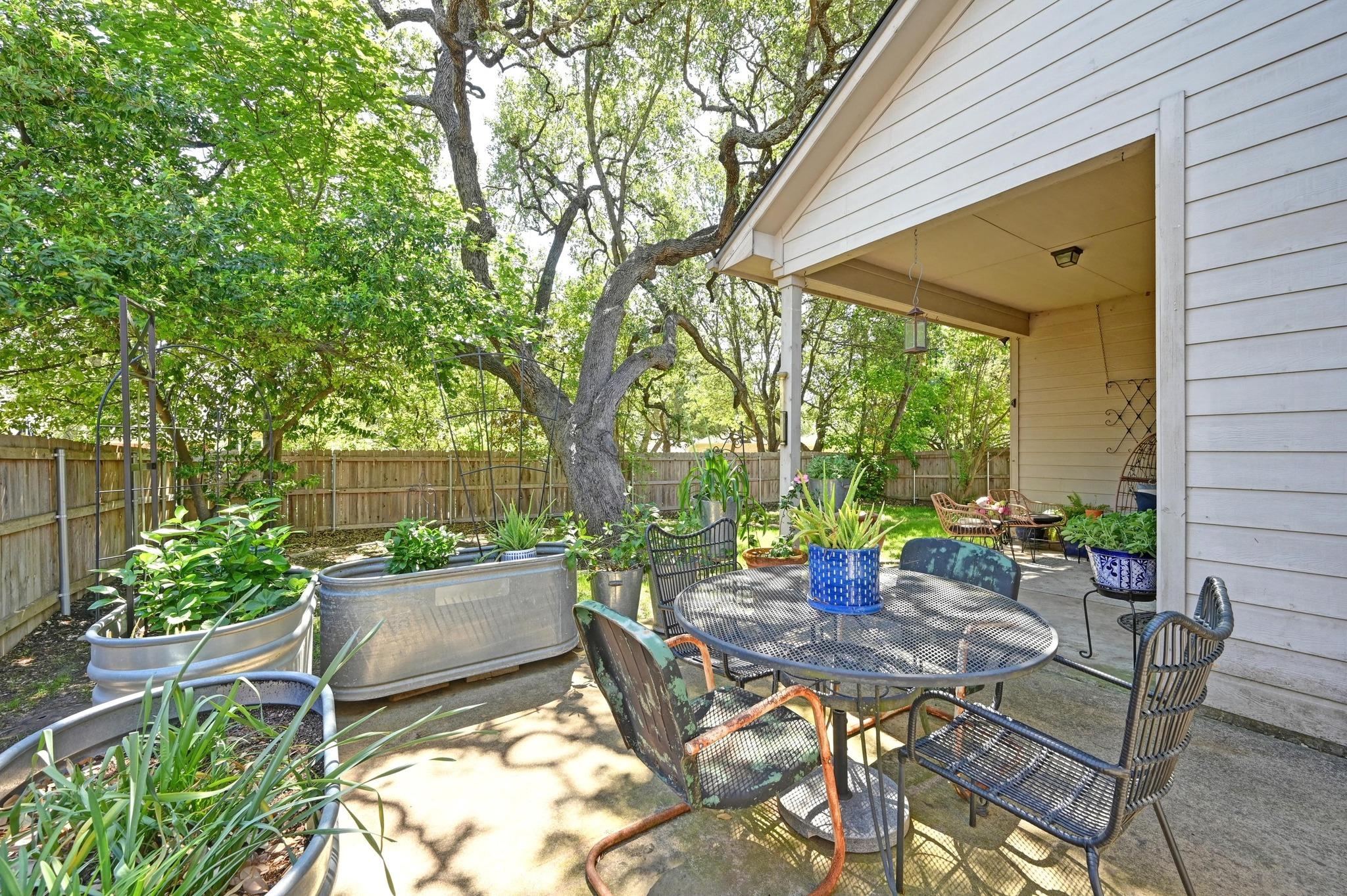 9309 Manipari Ln, Austin, TX 78749