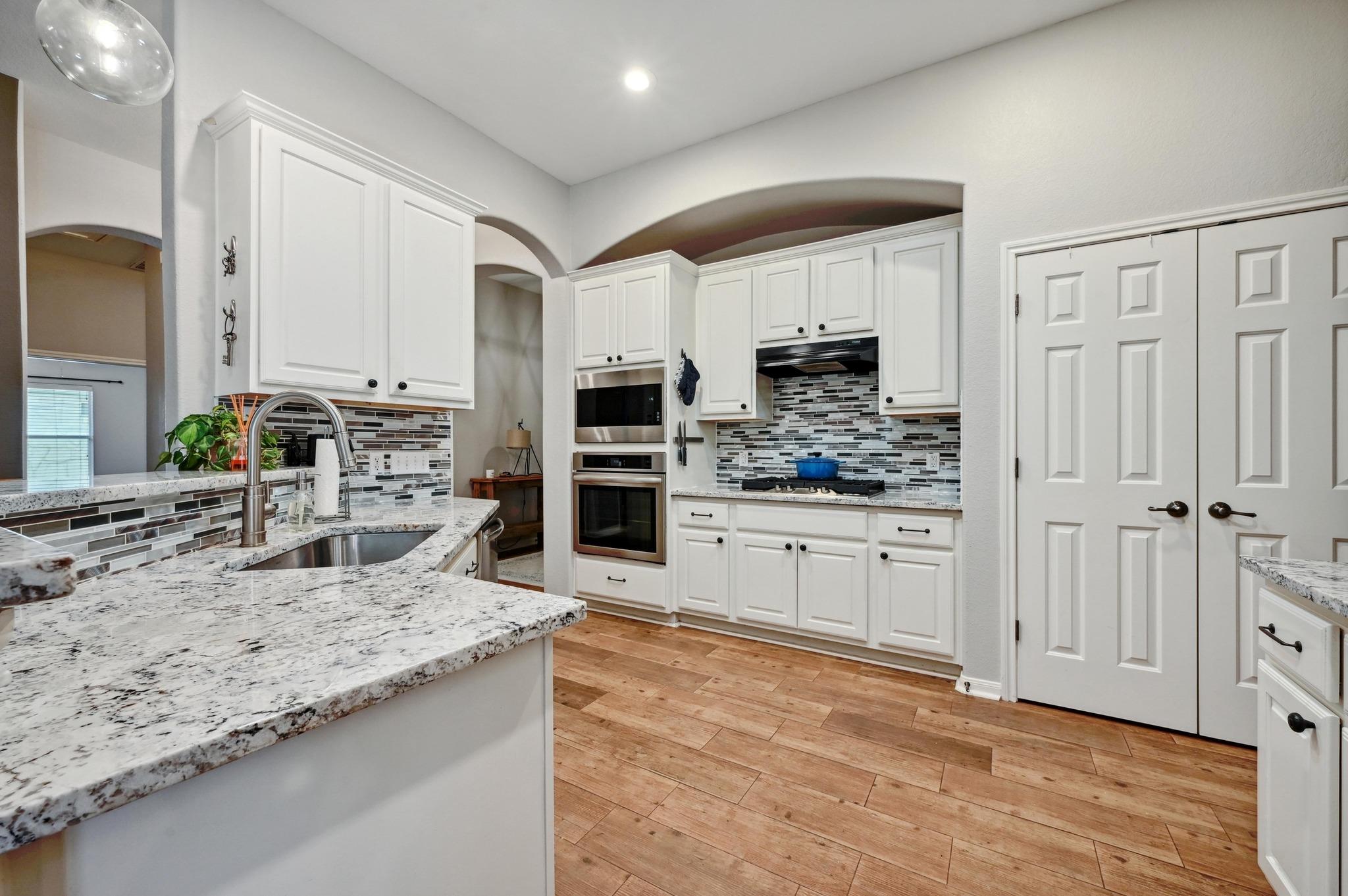 9309 Manipari Ln, Austin, TX 78749