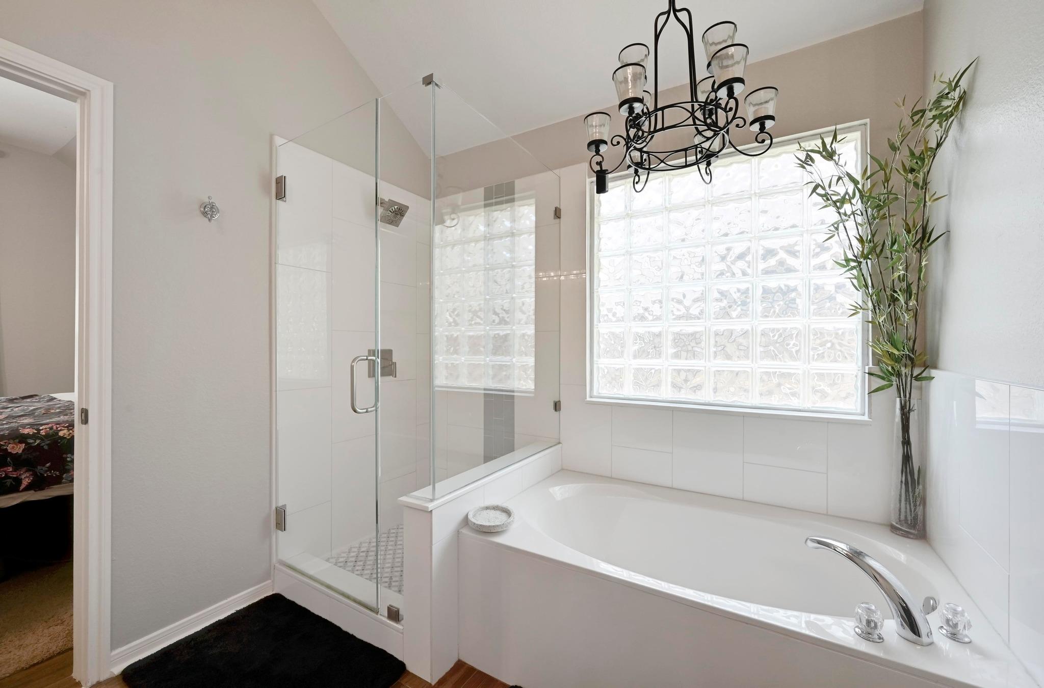 9309 Manipari Ln, Austin, TX 78749