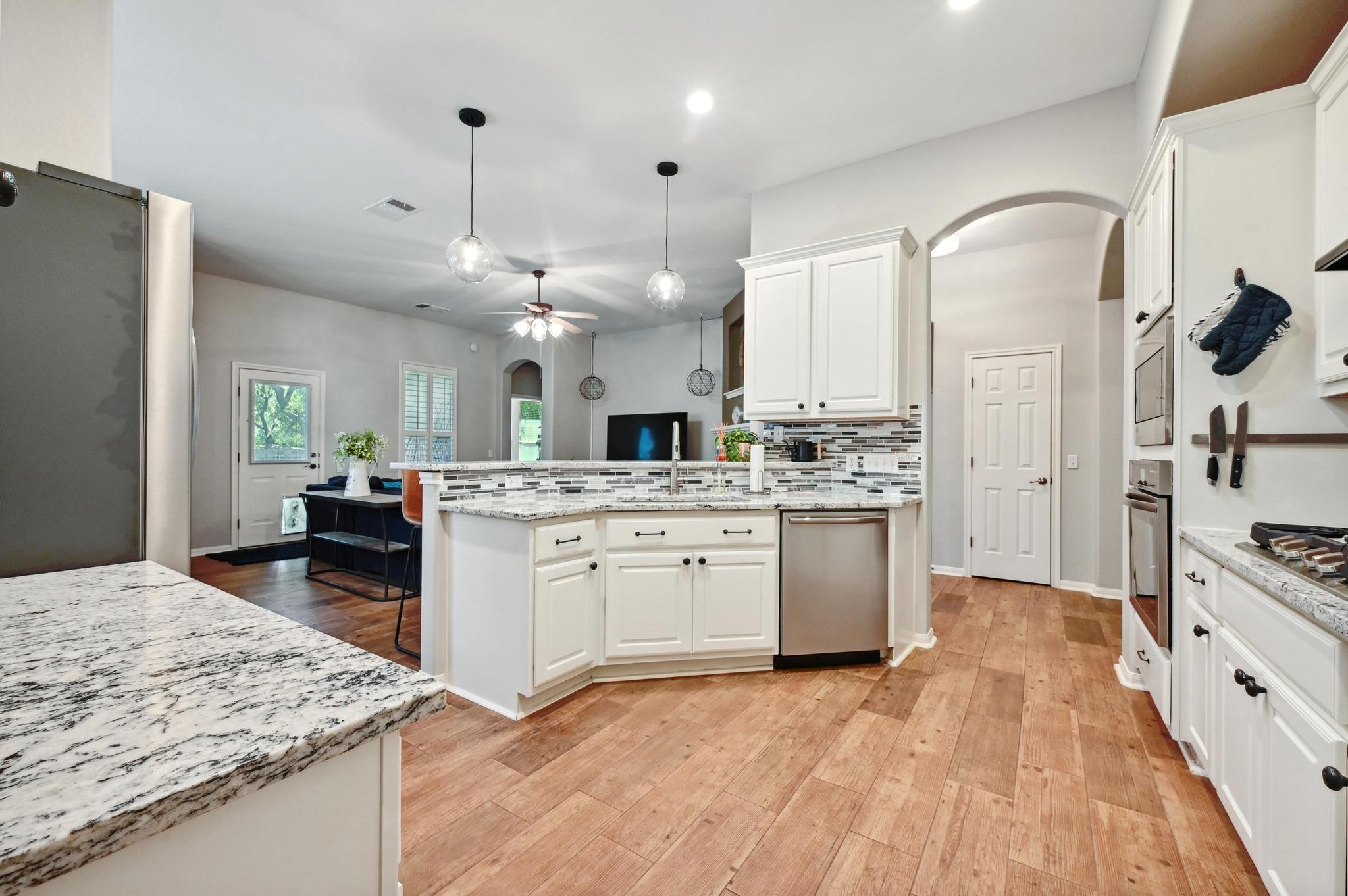 9309 Manipari Ln, Austin, TX 78749