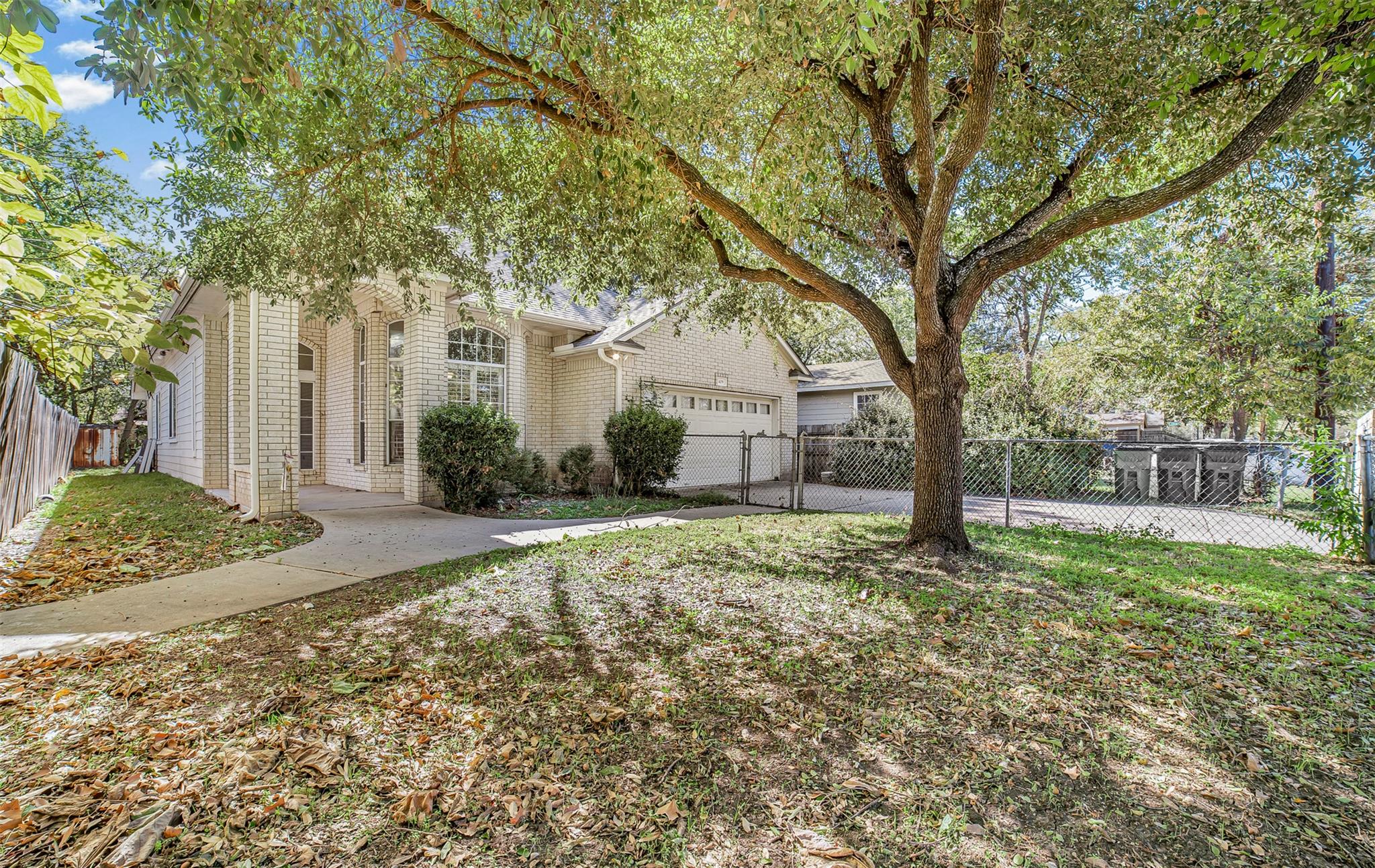 409 E Austin Ave, Round Rock, TX 78664