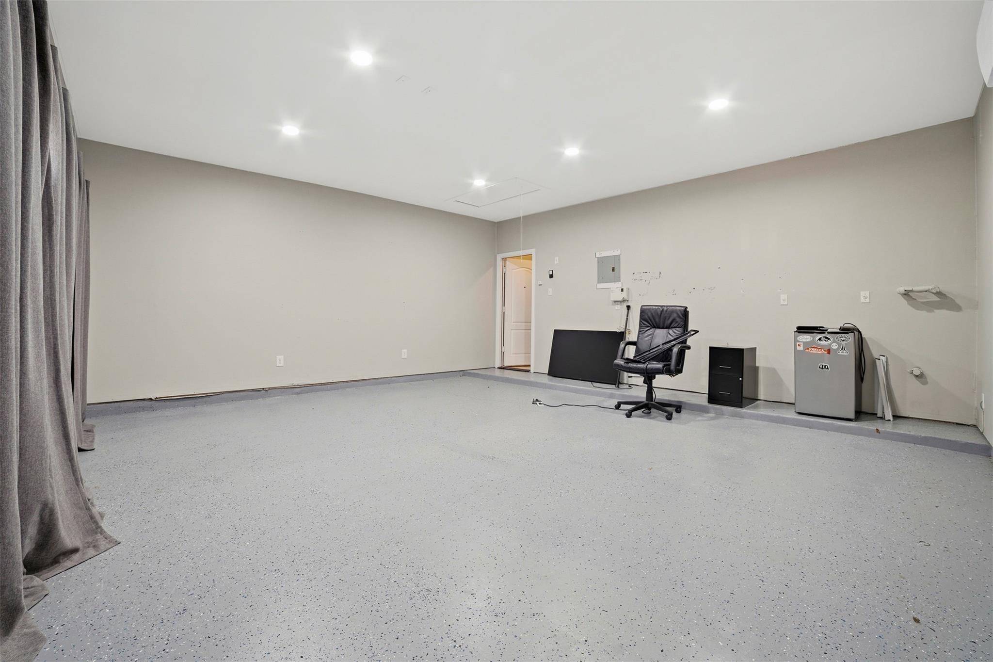 409 E Austin Ave, Round Rock, TX 78664