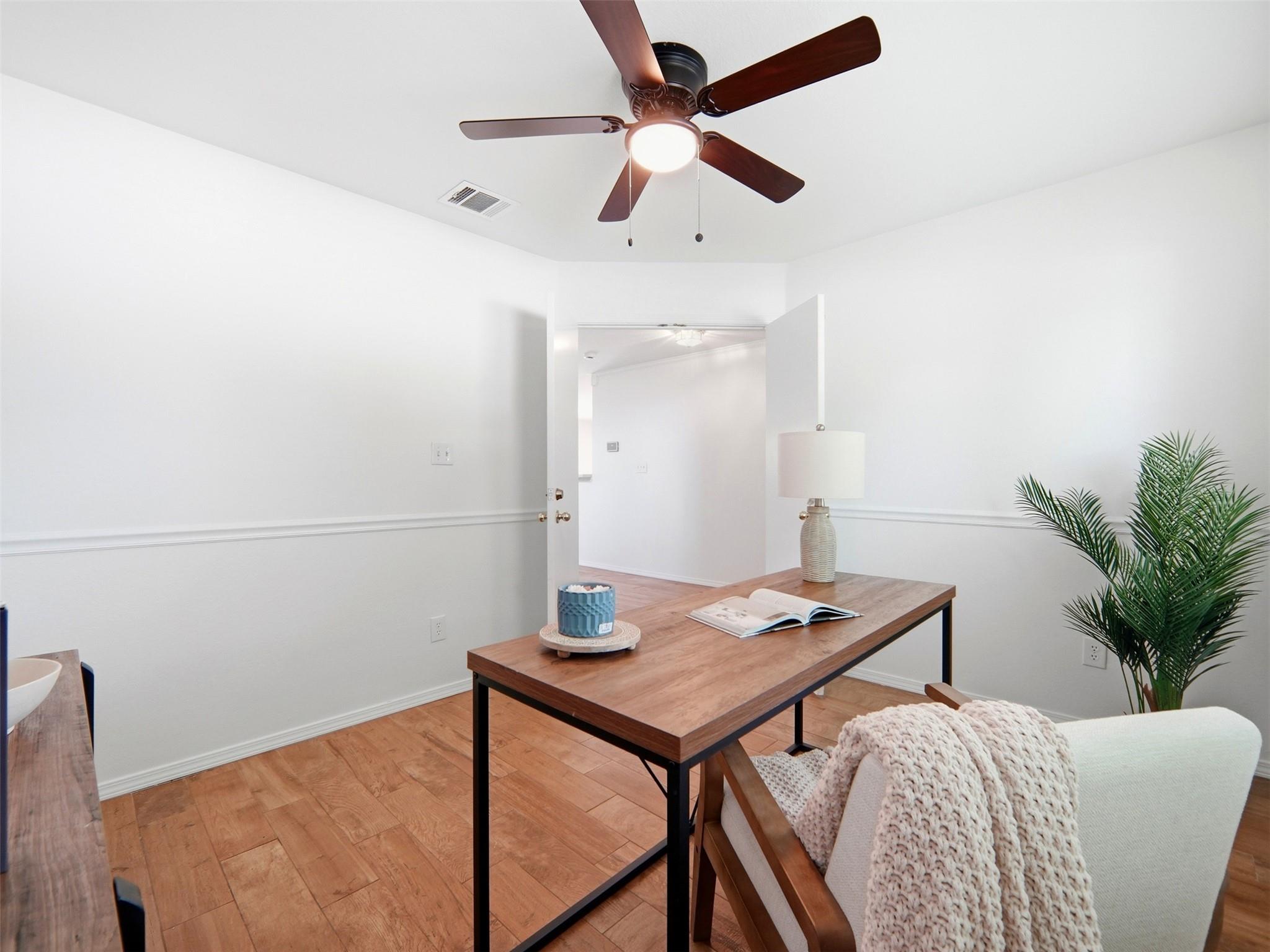 617 Riverway Ln, Leander, TX 78641