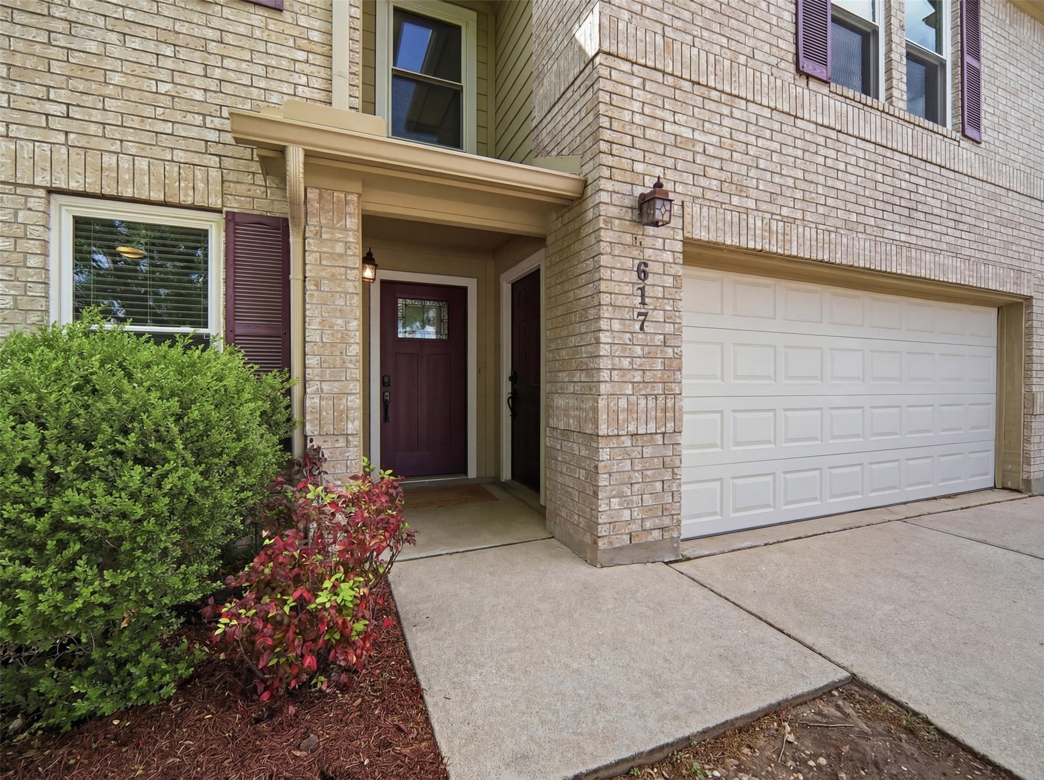 617 Riverway Ln, Leander, TX 78641