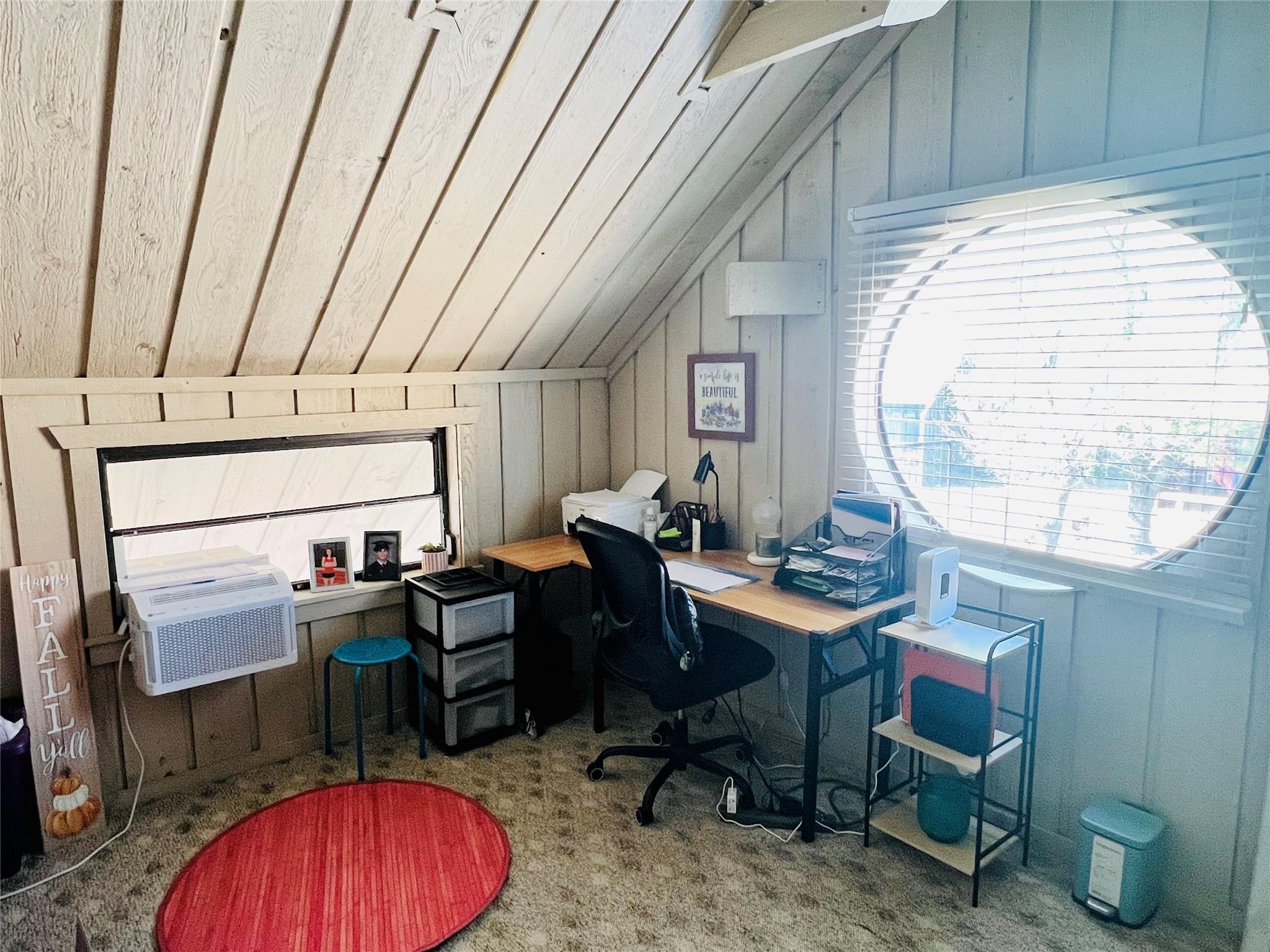 128 TOPSPIN Cir, Spicewood, TX 78669