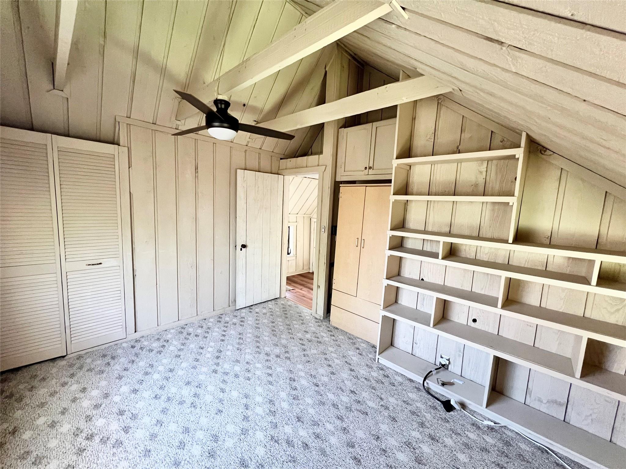 128 TOPSPIN Cir, Spicewood, TX 78669