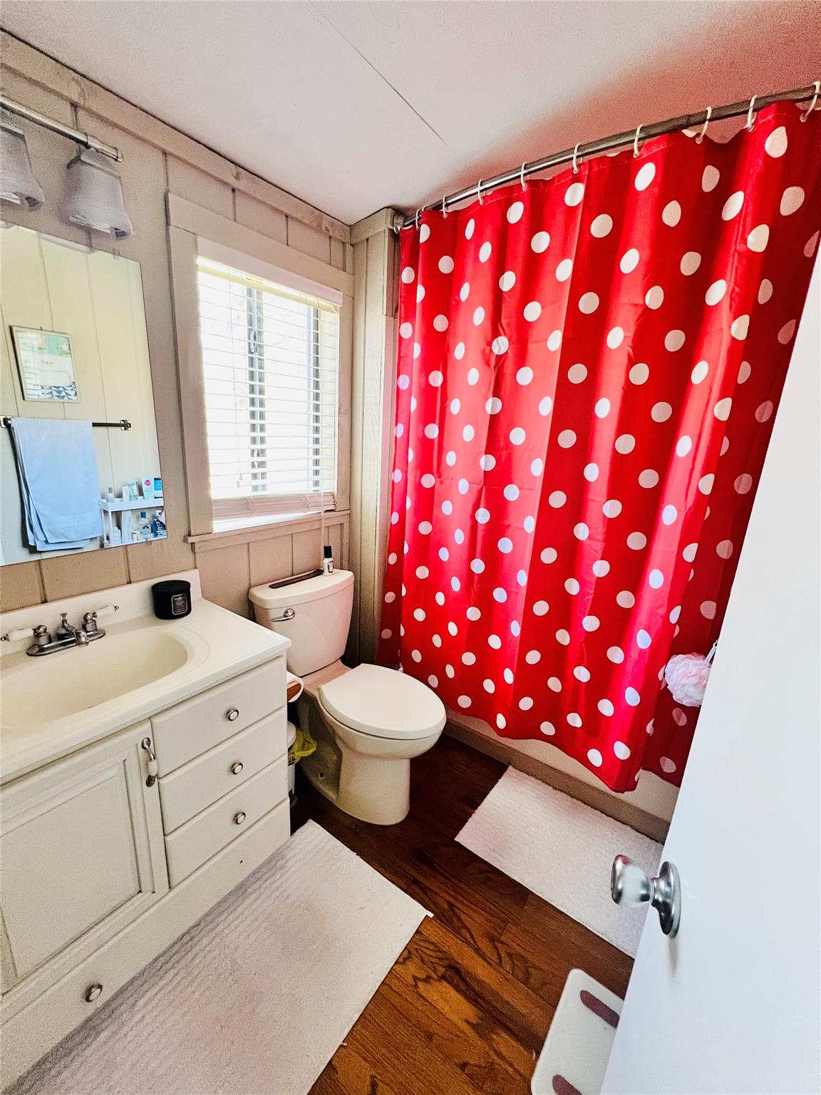 128 TOPSPIN Cir, Spicewood, TX 78669