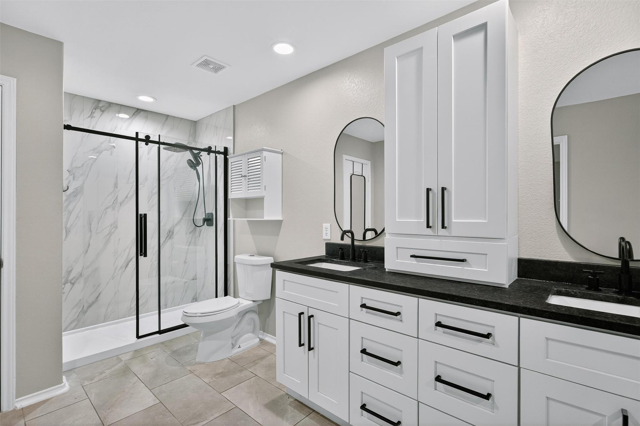 242 Wildwood Dr, Georgetown, TX 78633