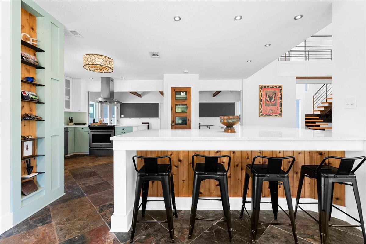 14519 Fitzhugh Rd, Austin, TX 78736