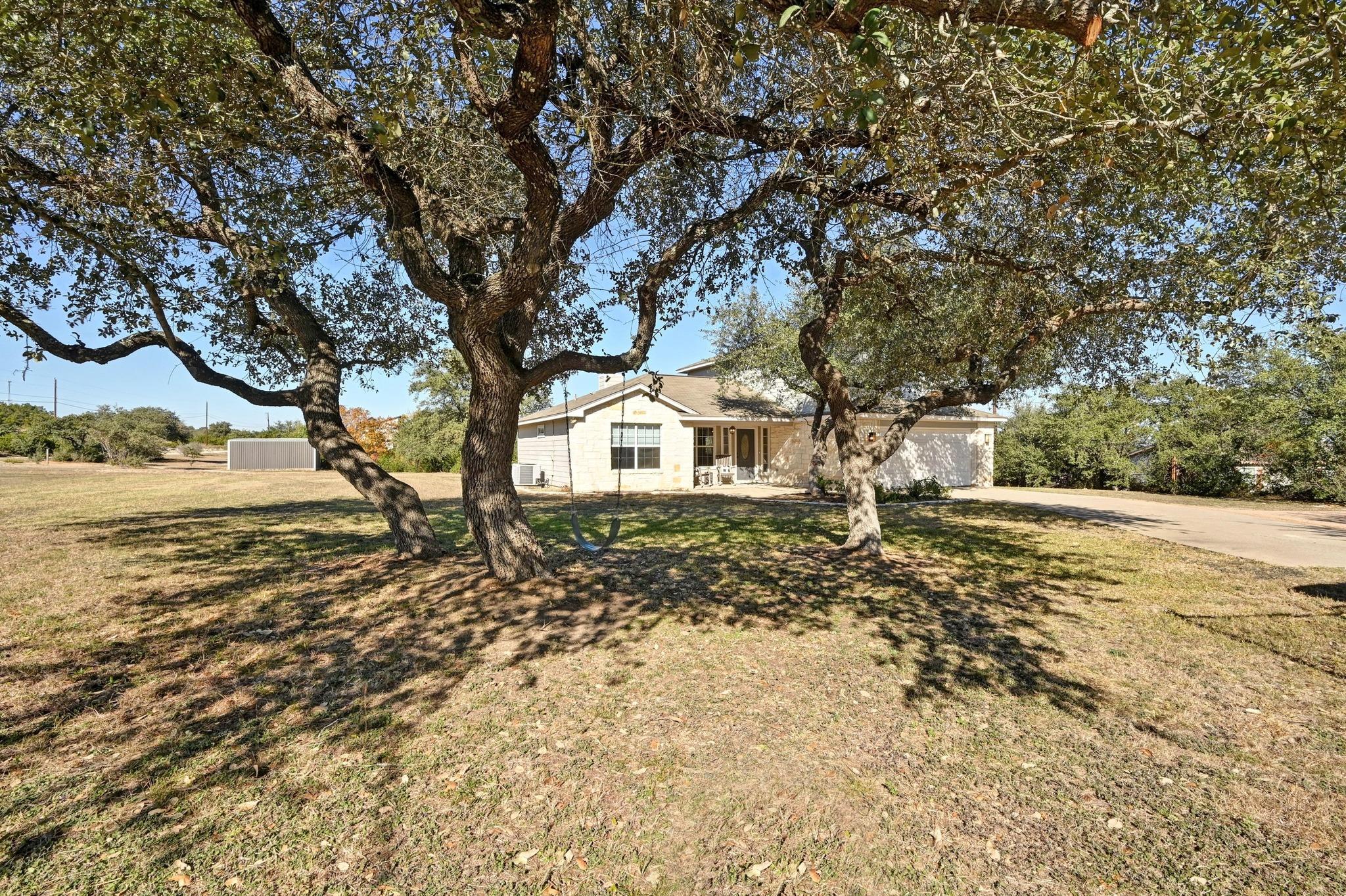 4204 BOB WIRE Rd, Spicewood, TX 78669