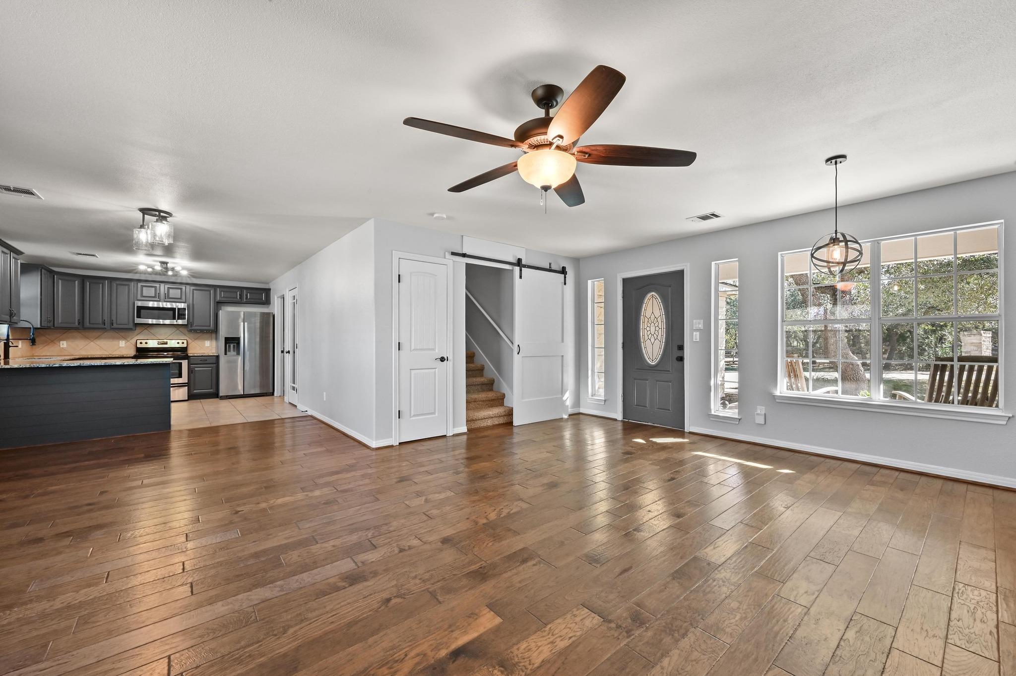 4204 BOB WIRE Rd, Spicewood, TX 78669