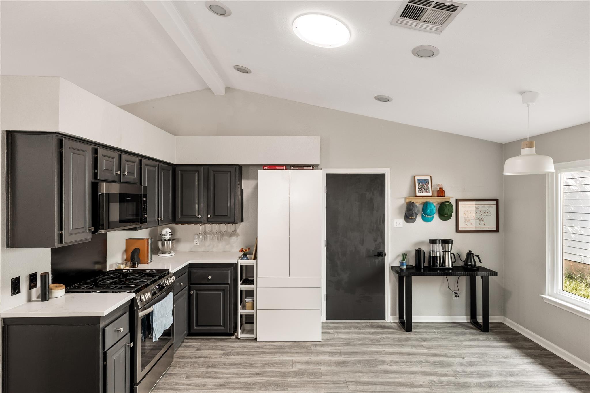 8504 Verona Trl, Austin, TX 78749