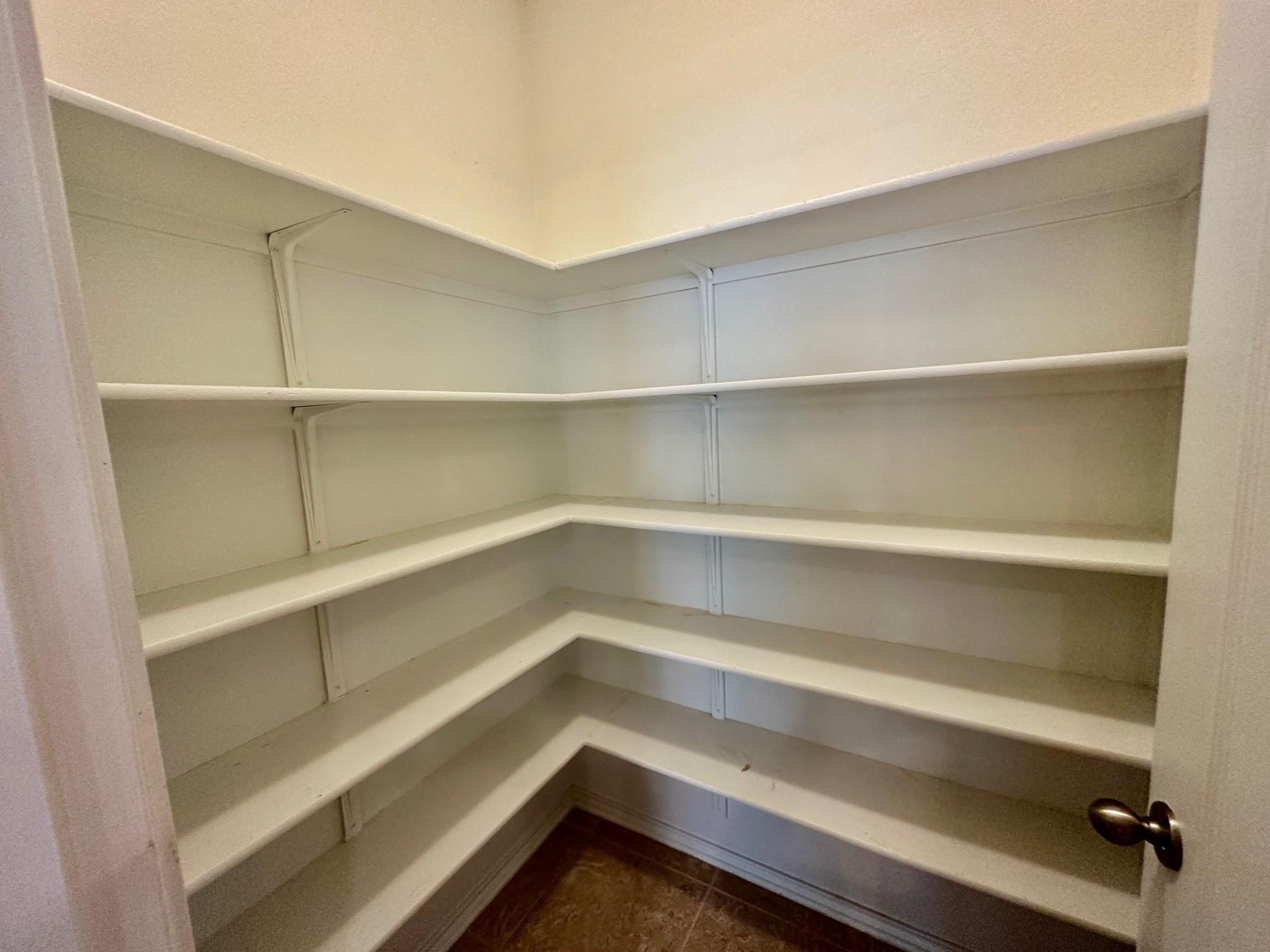 413 Hunters Hill Dr, San Marcos, TX 78666