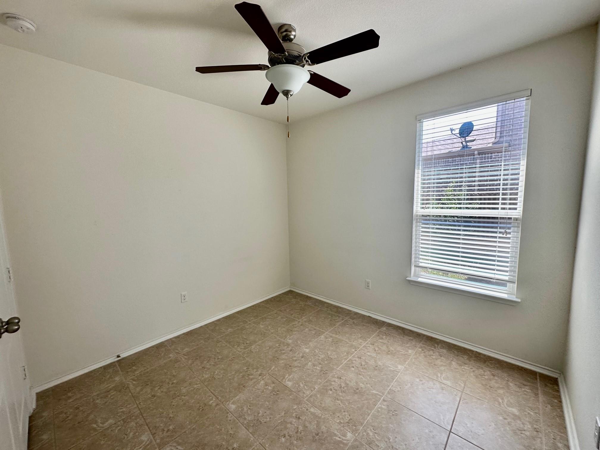 413 Hunters Hill Dr, San Marcos, TX 78666