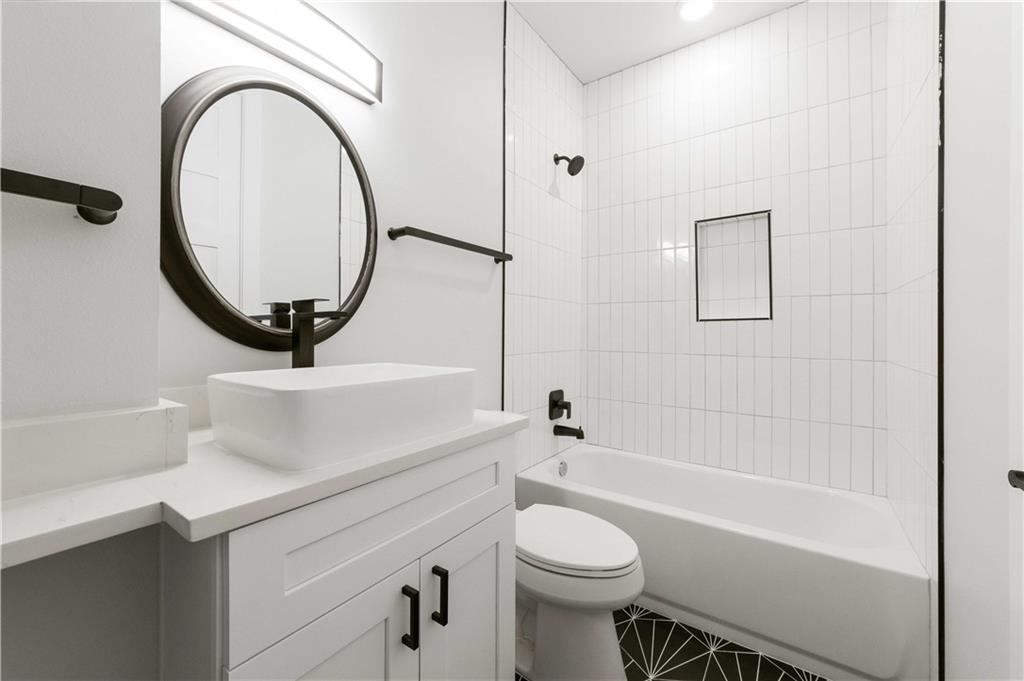 1210 Brentwood St # 2, Austin, TX 78757