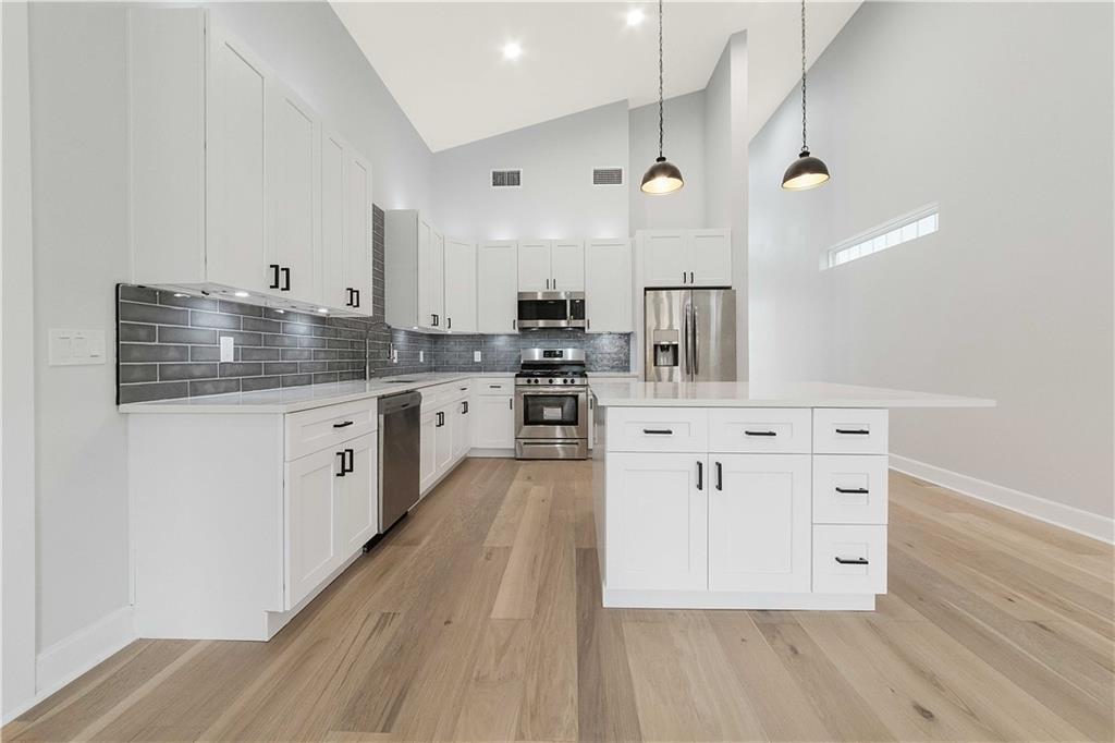 1210 Brentwood St # 2, Austin, TX 78757