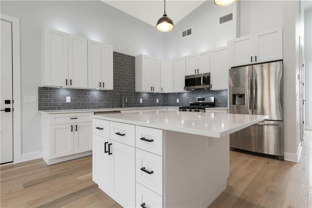 1210 Brentwood St # 2, Austin, TX 78757