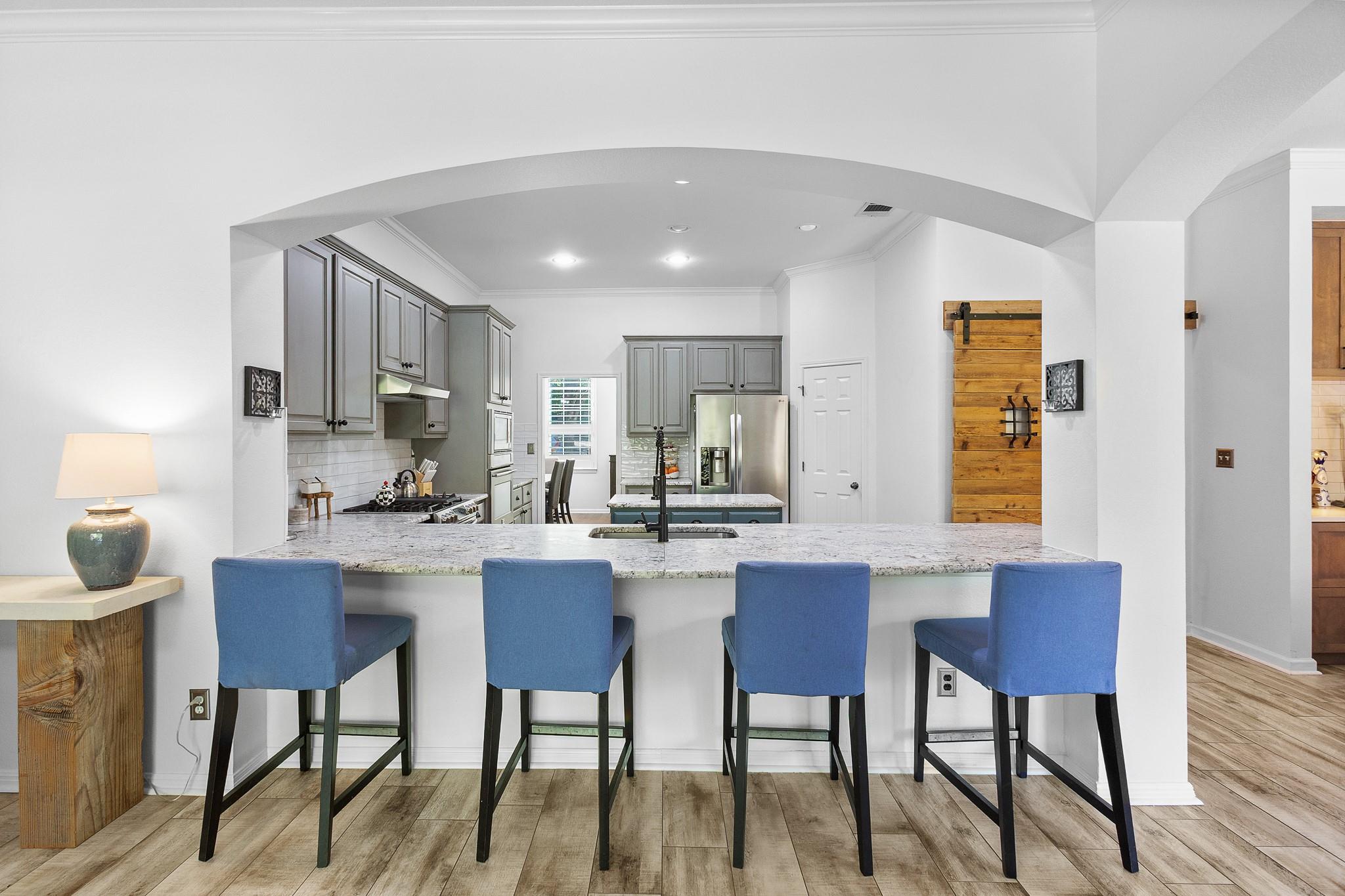 22128 Rose Grass Ln, Spicewood, TX 78669