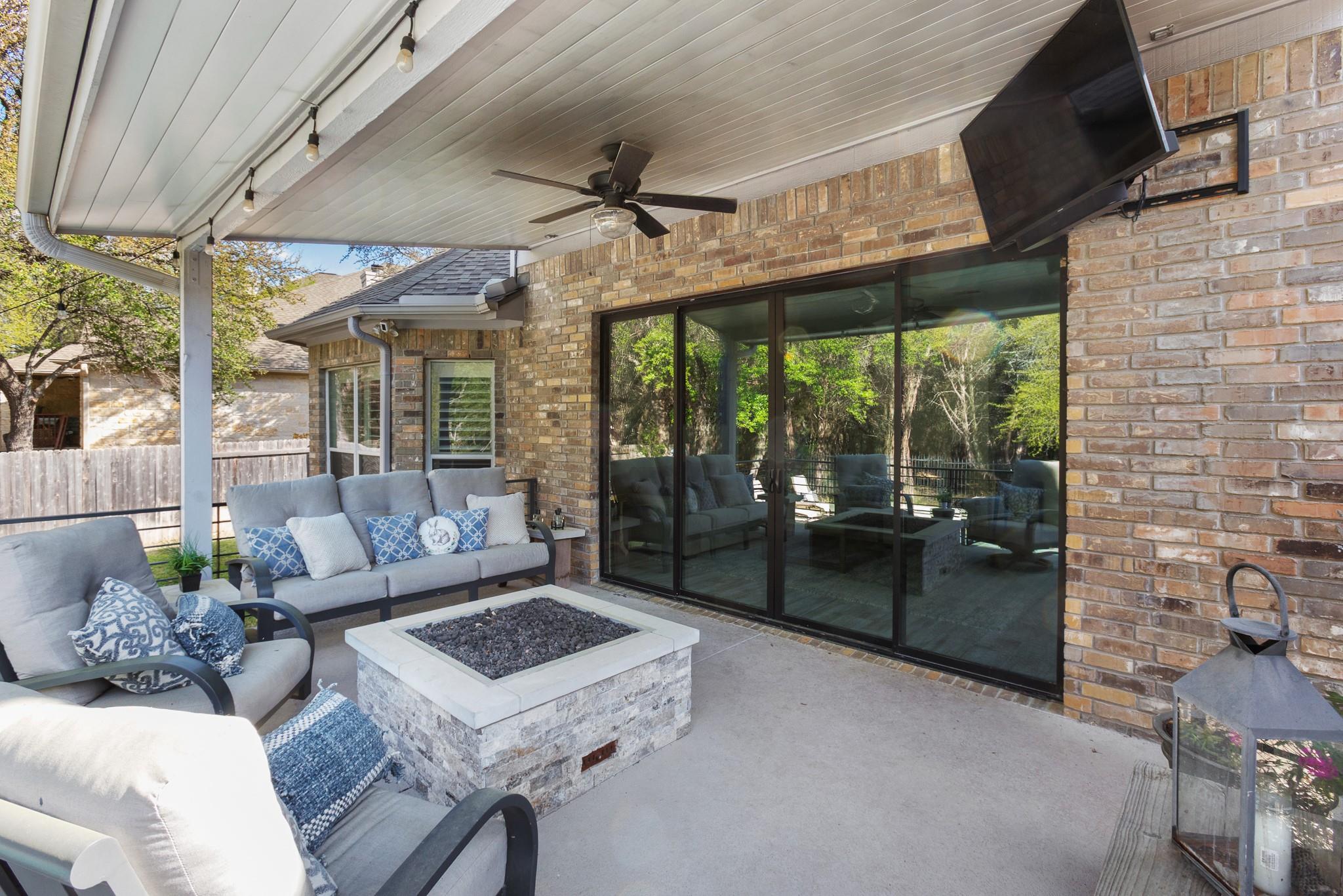 22128 Rose Grass Ln, Spicewood, TX 78669