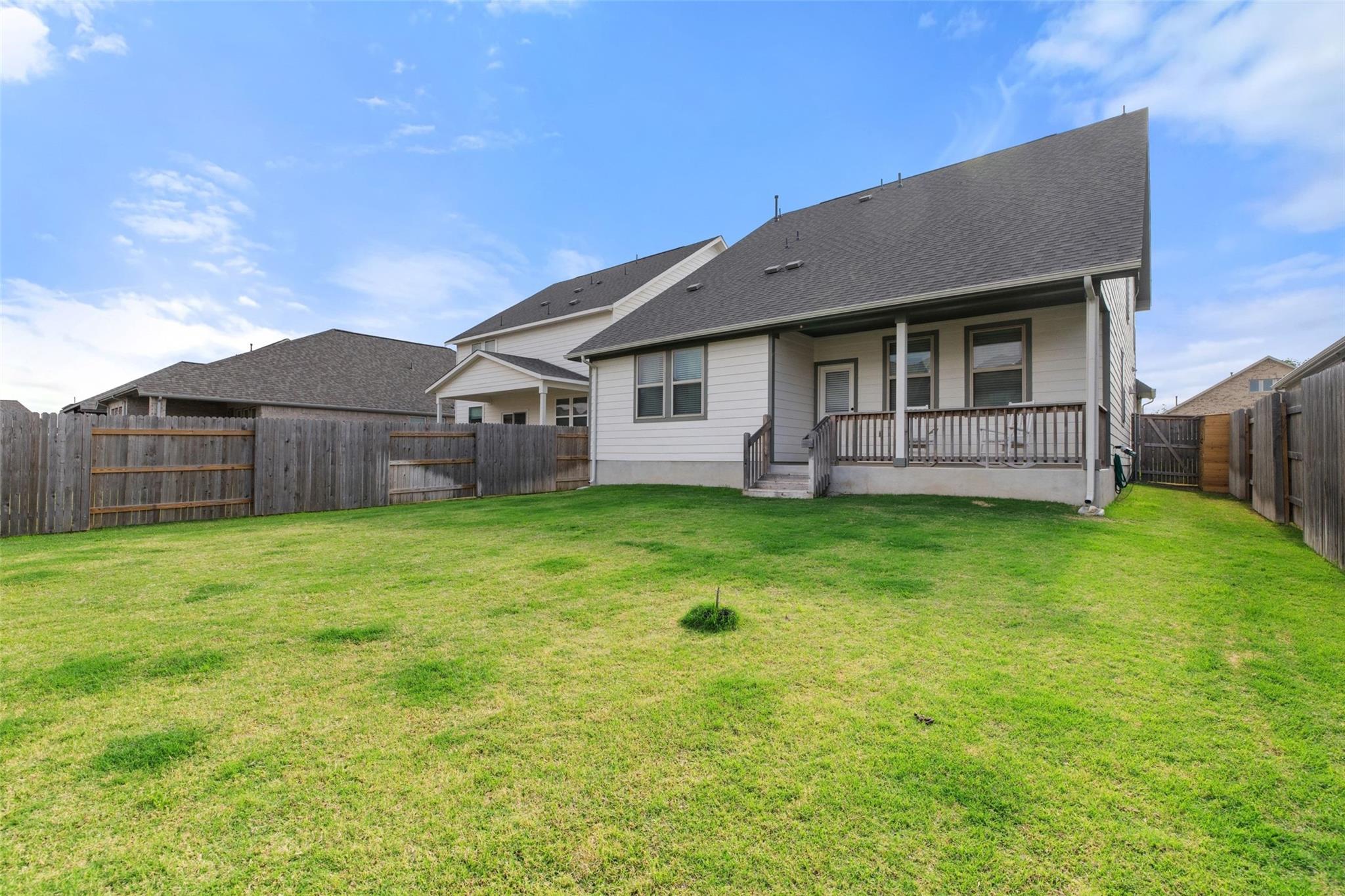 117 Marvins Bnd, Georgetown, TX 78626